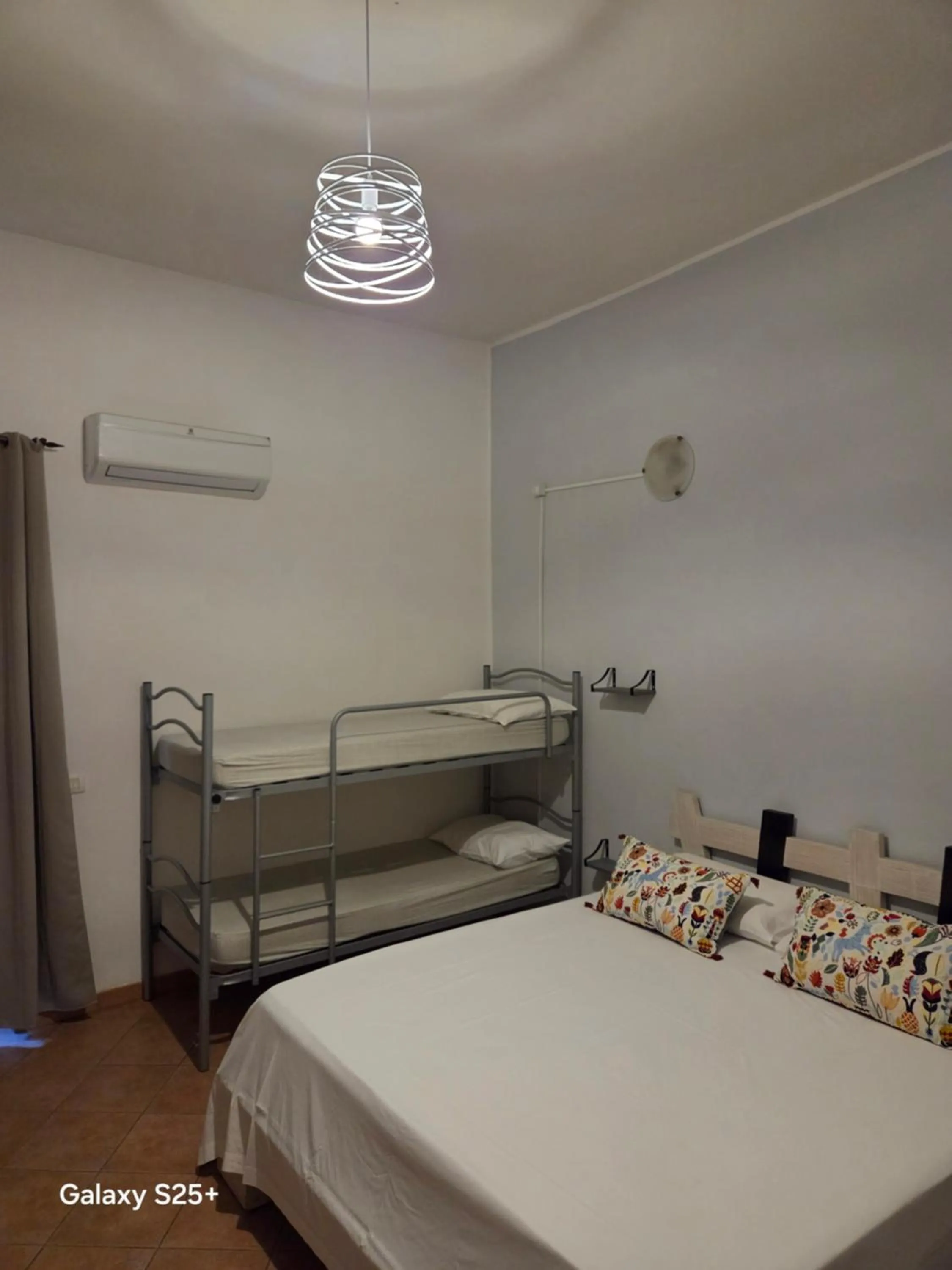 Bed in Nostra casa rooms