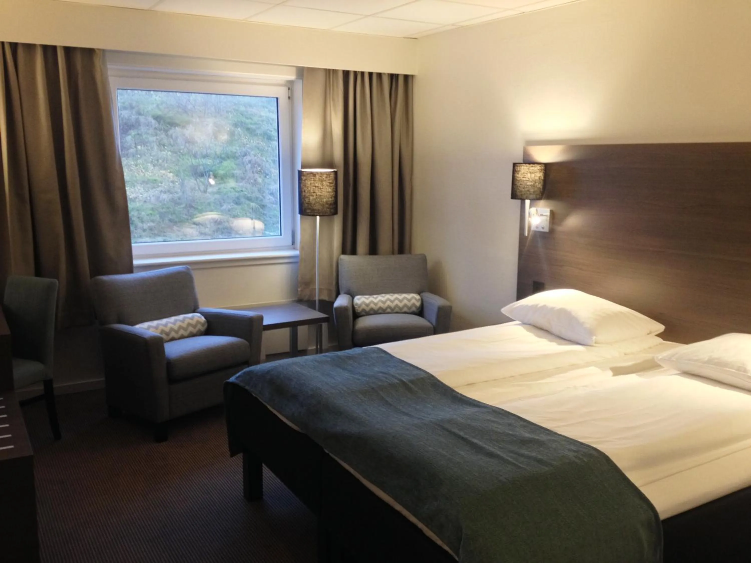 Bedroom, Bed in Thon Partner Hotel Andrikken