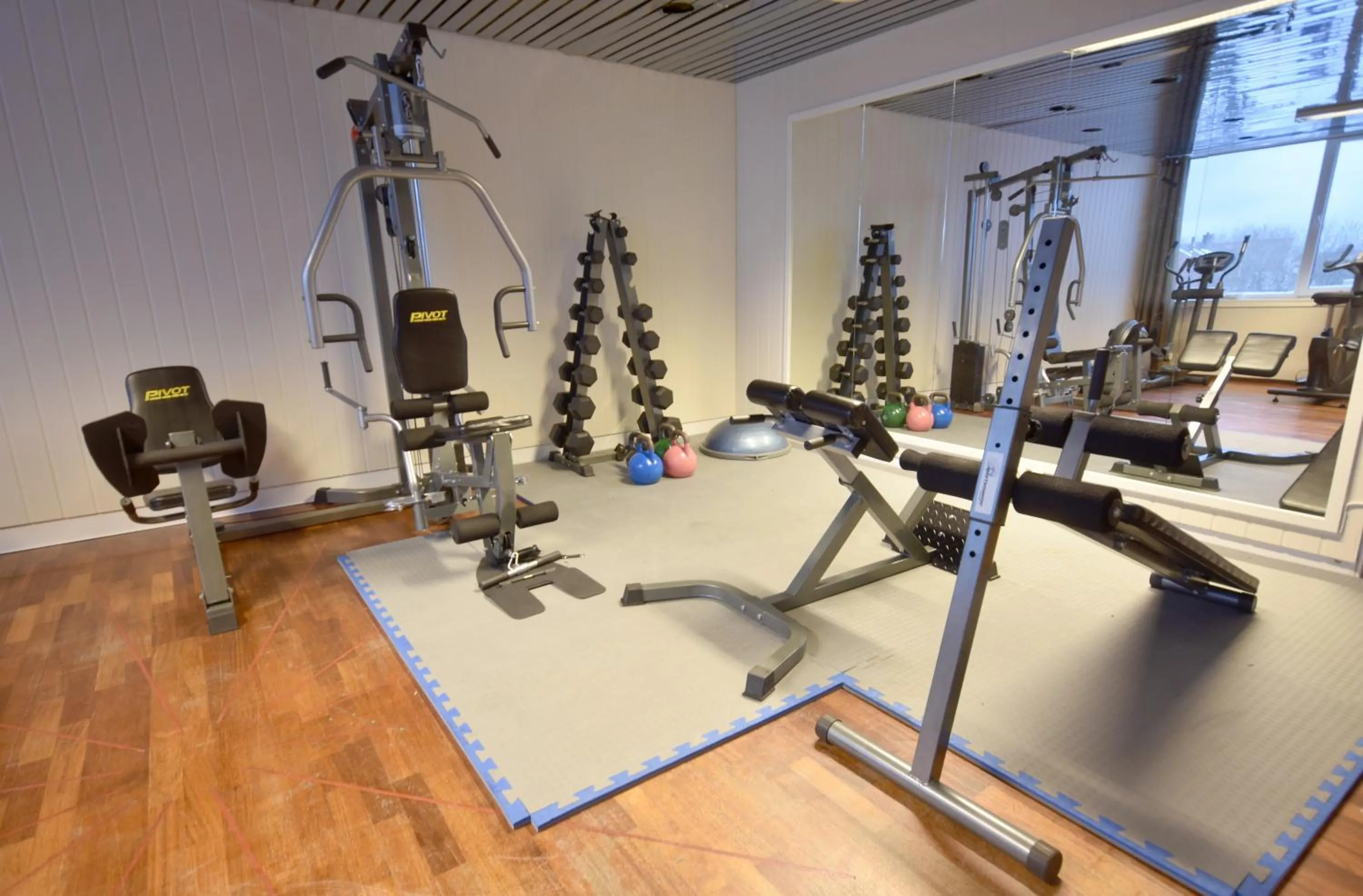 Fitness centre/facilities in Thon Partner Hotel Andrikken