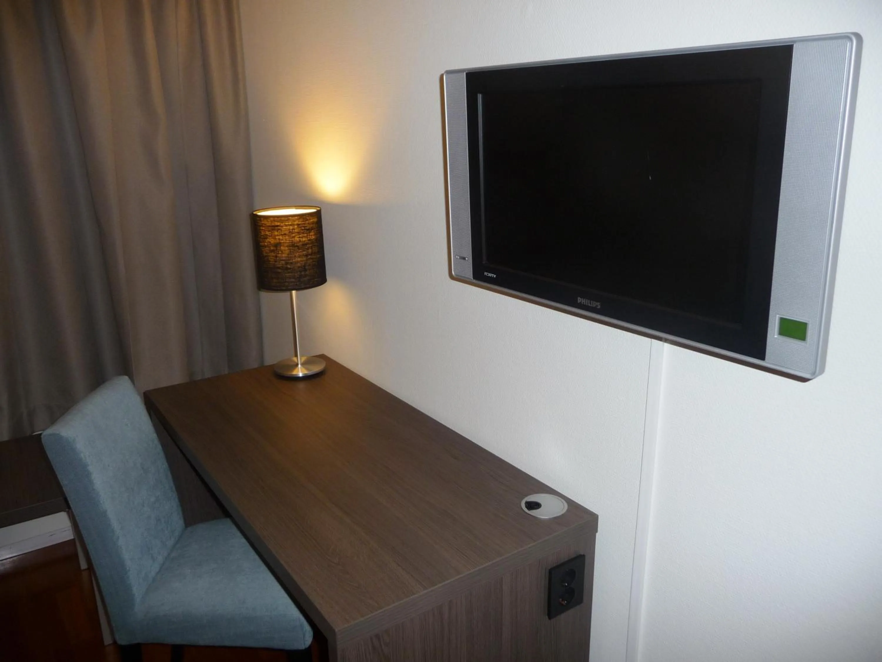 TV and multimedia in Thon Partner Hotel Andrikken