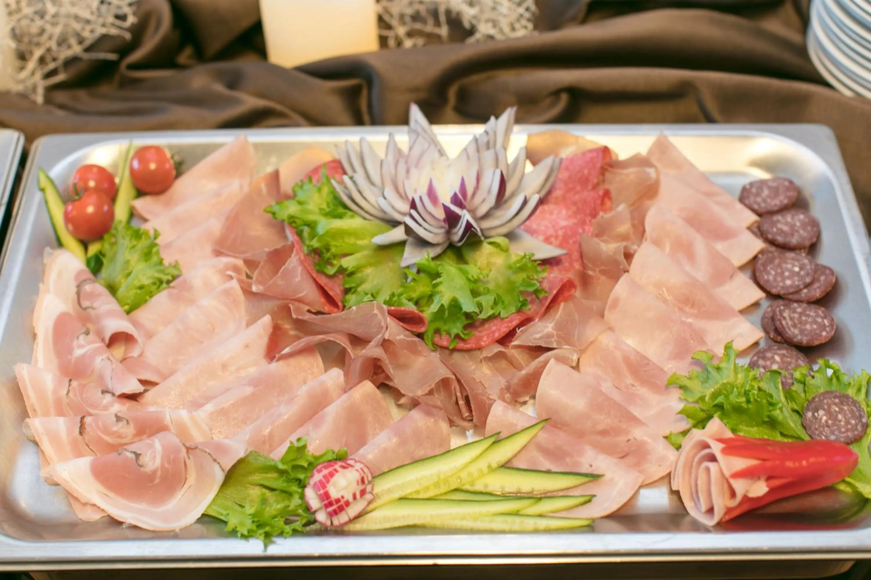 Buffet breakfast in Kinn Hotell Florø