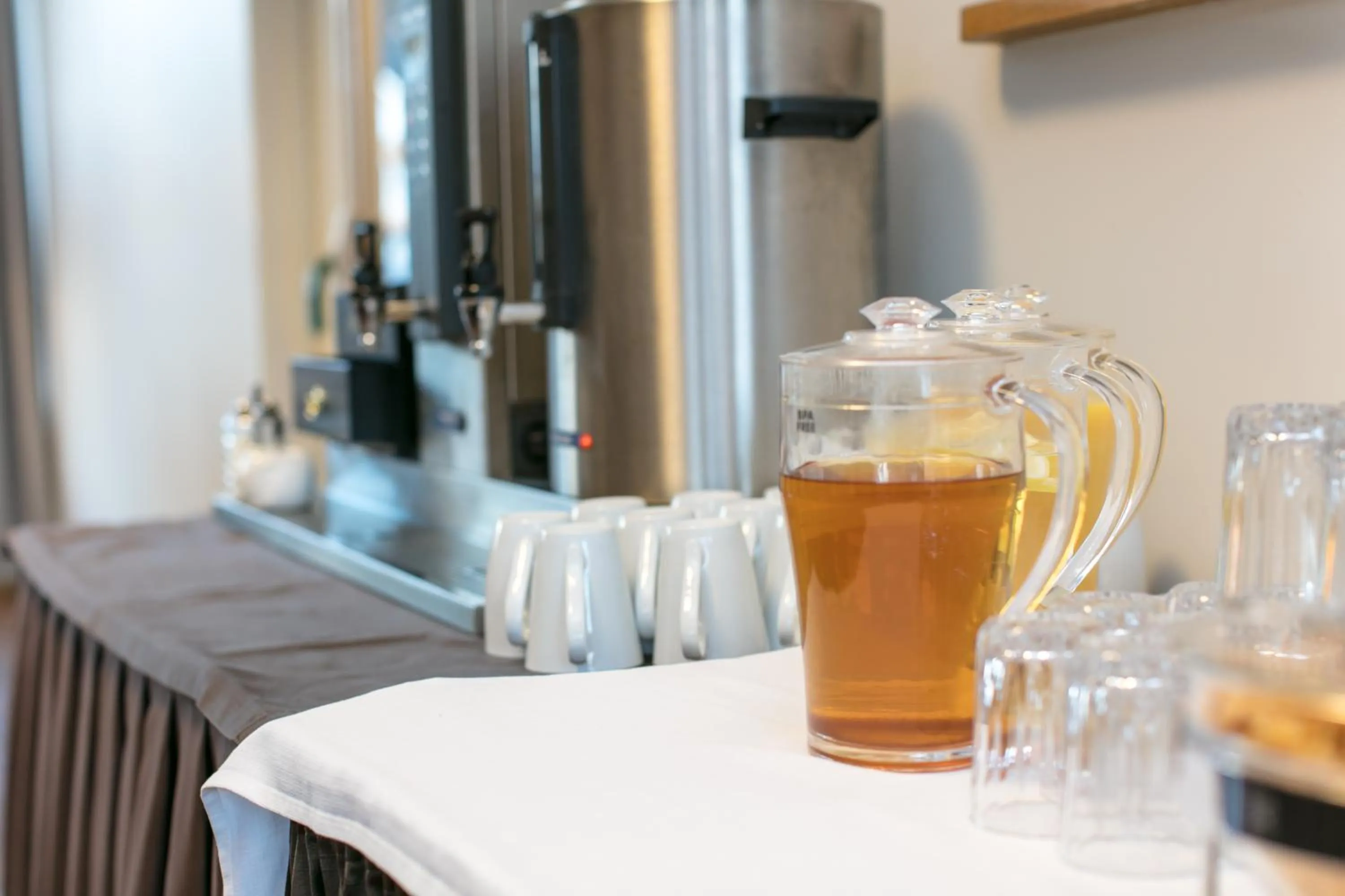 Buffet breakfast in Kinn Hotell Florø