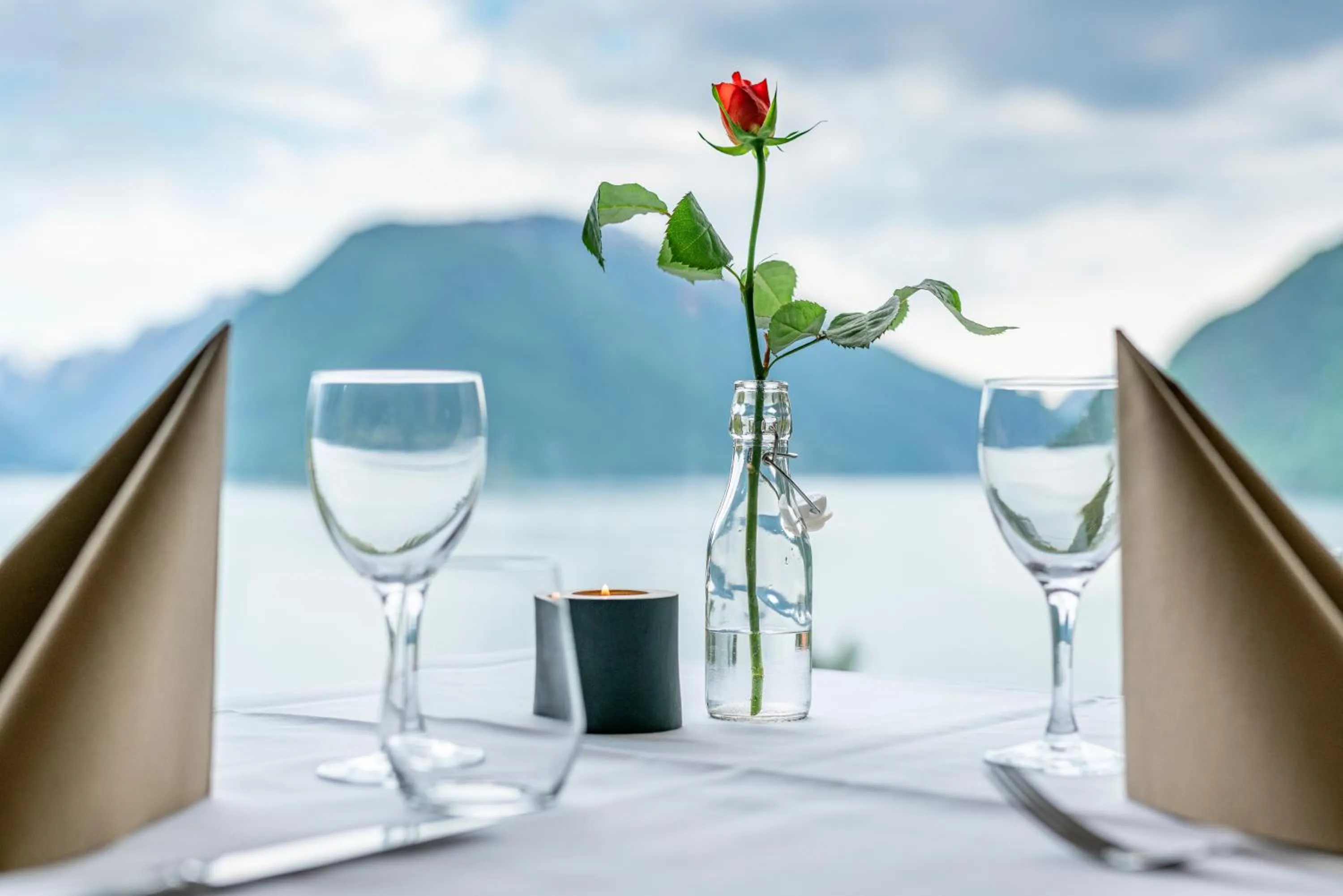 Restaurant/places to eat in Dragsvik Fjordhotel