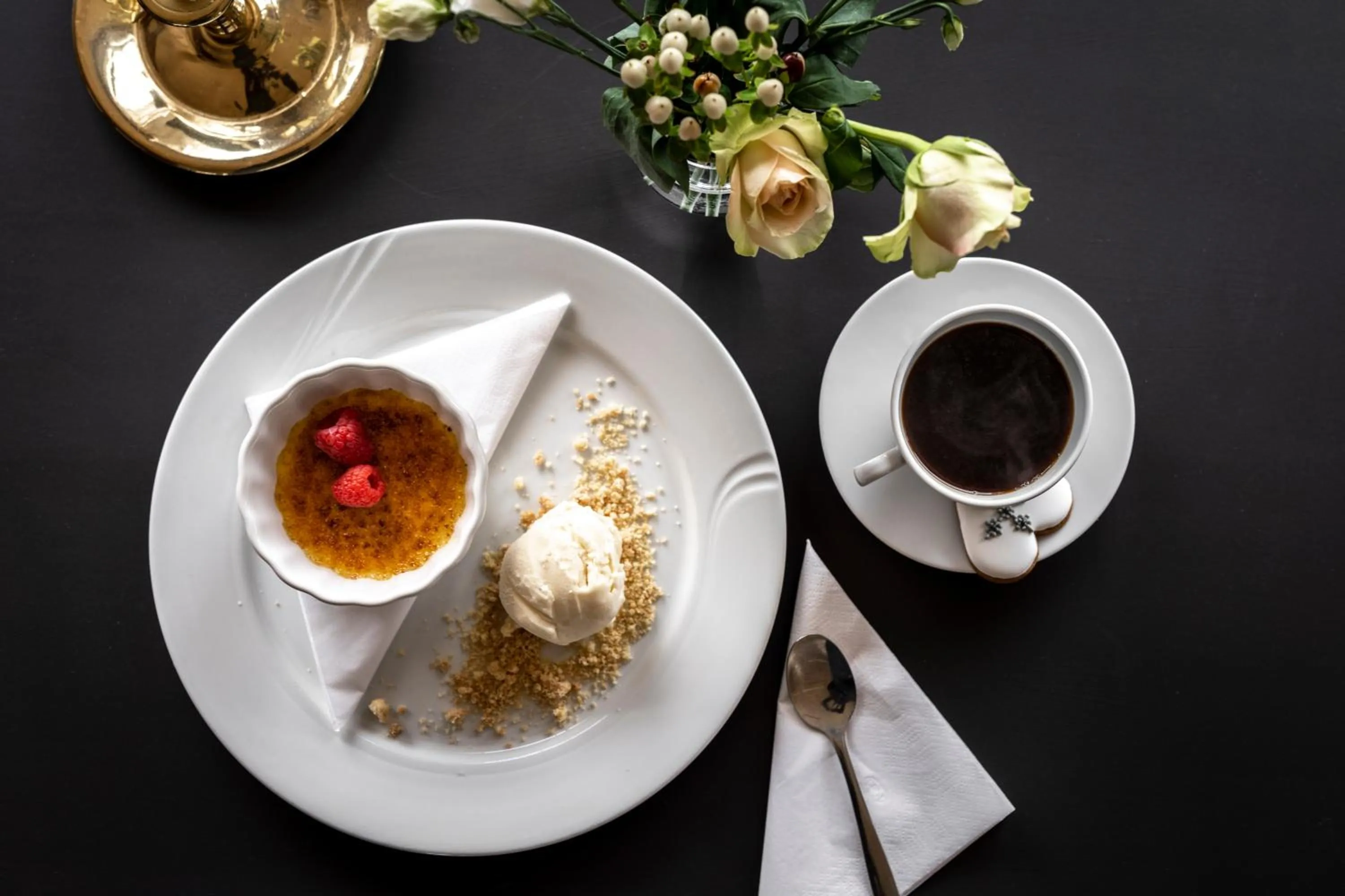 Food and drinks in Dragsvik Fjordhotel