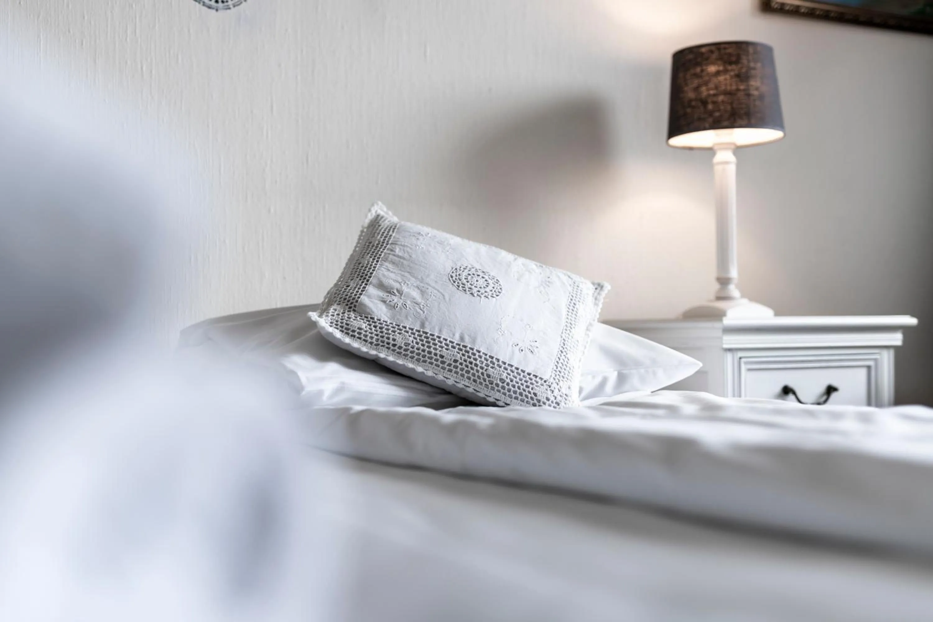 Bed in Dragsvik Fjordhotel