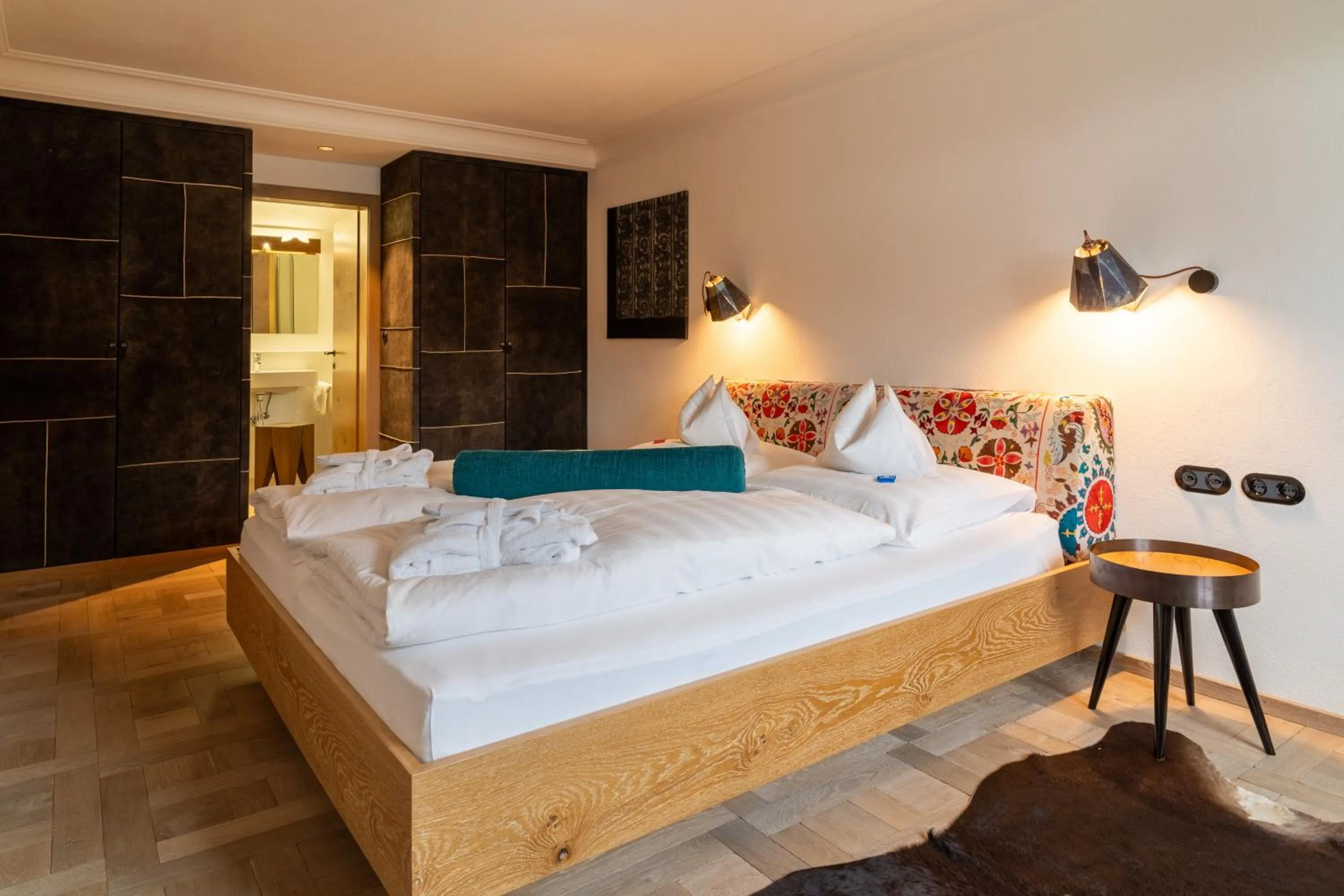 Bedroom, Bed in Hinterwies – Ski In / Lodge / Dine