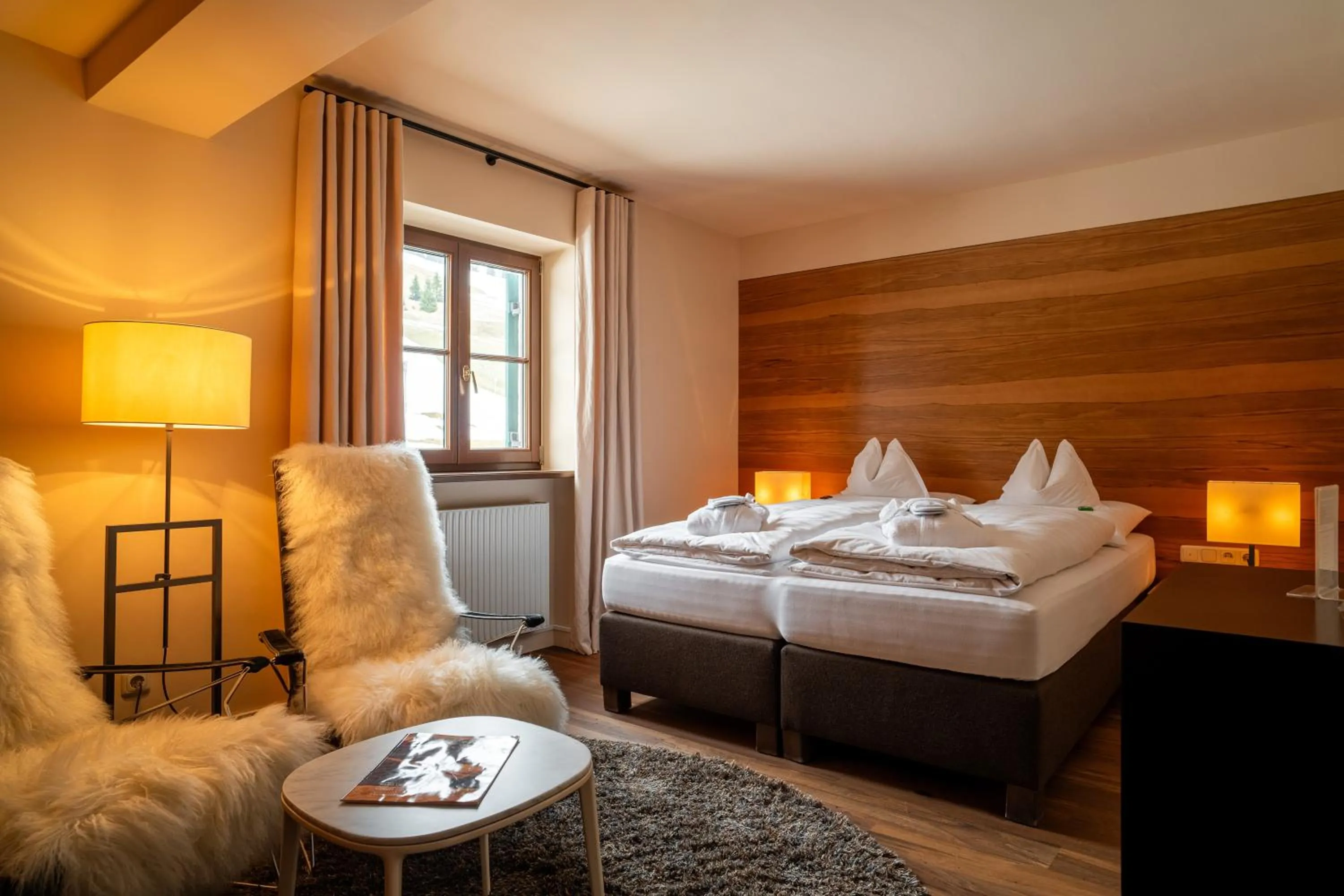 Bed in Hinterwies – Ski In / Lodge / Dine