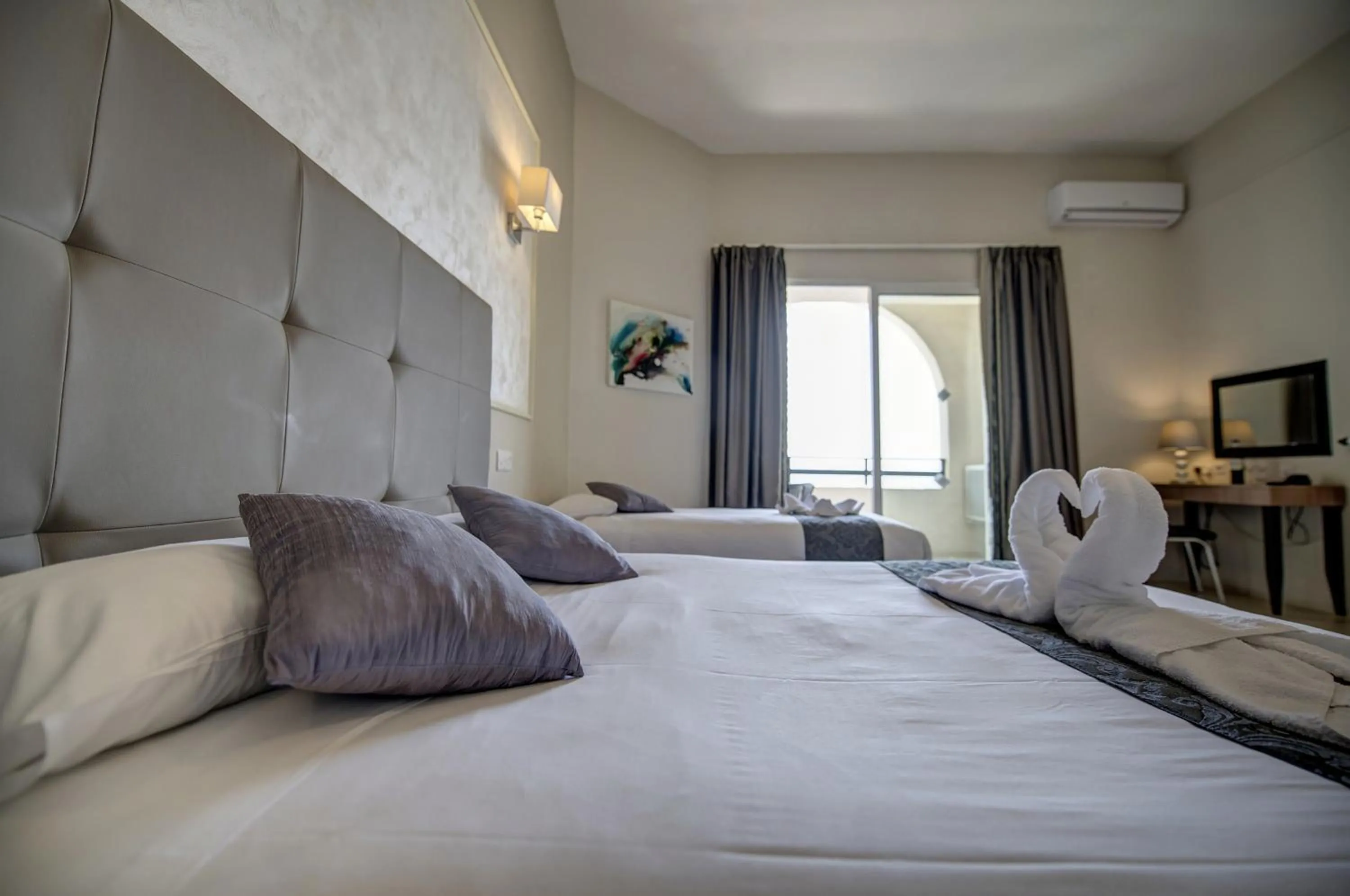 Photo of the whole room, Bed in Europa Hotel