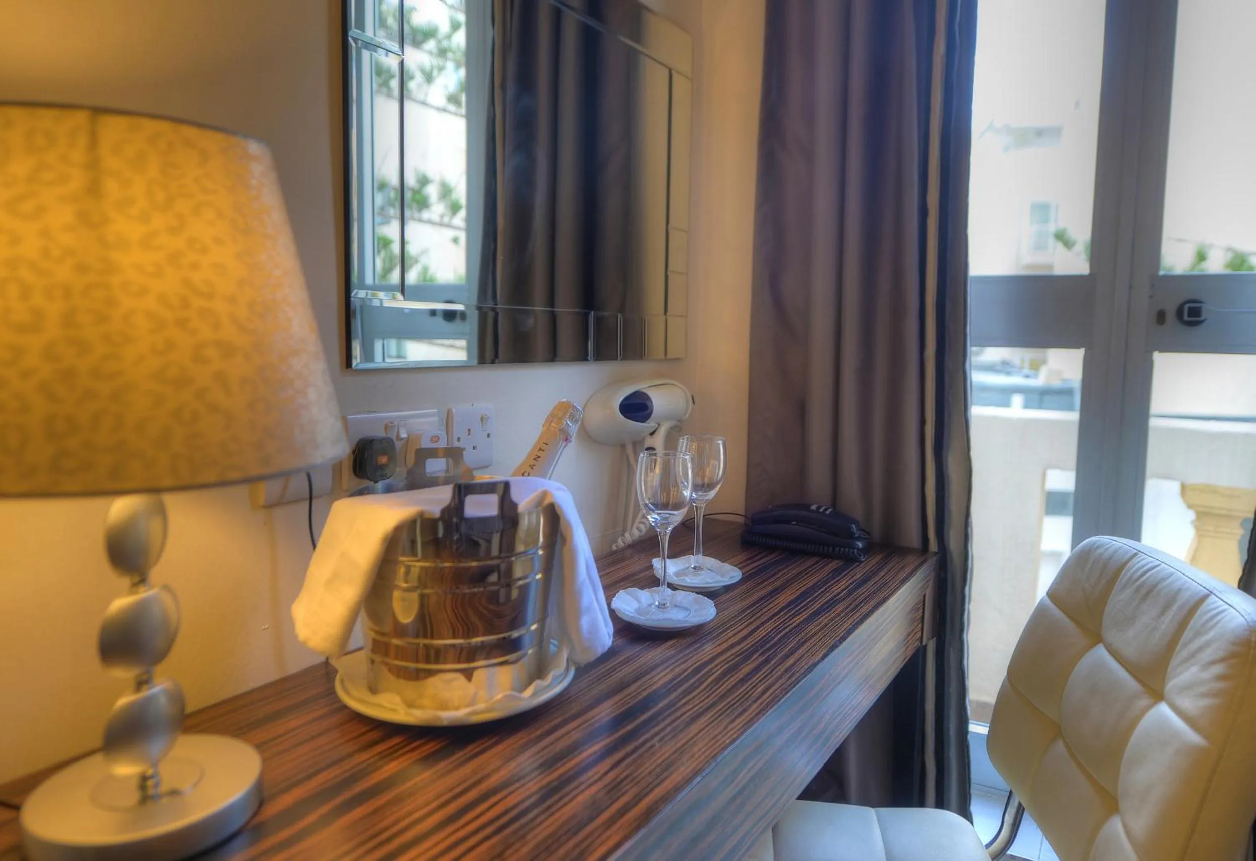 Decorative detail in Europa Hotel