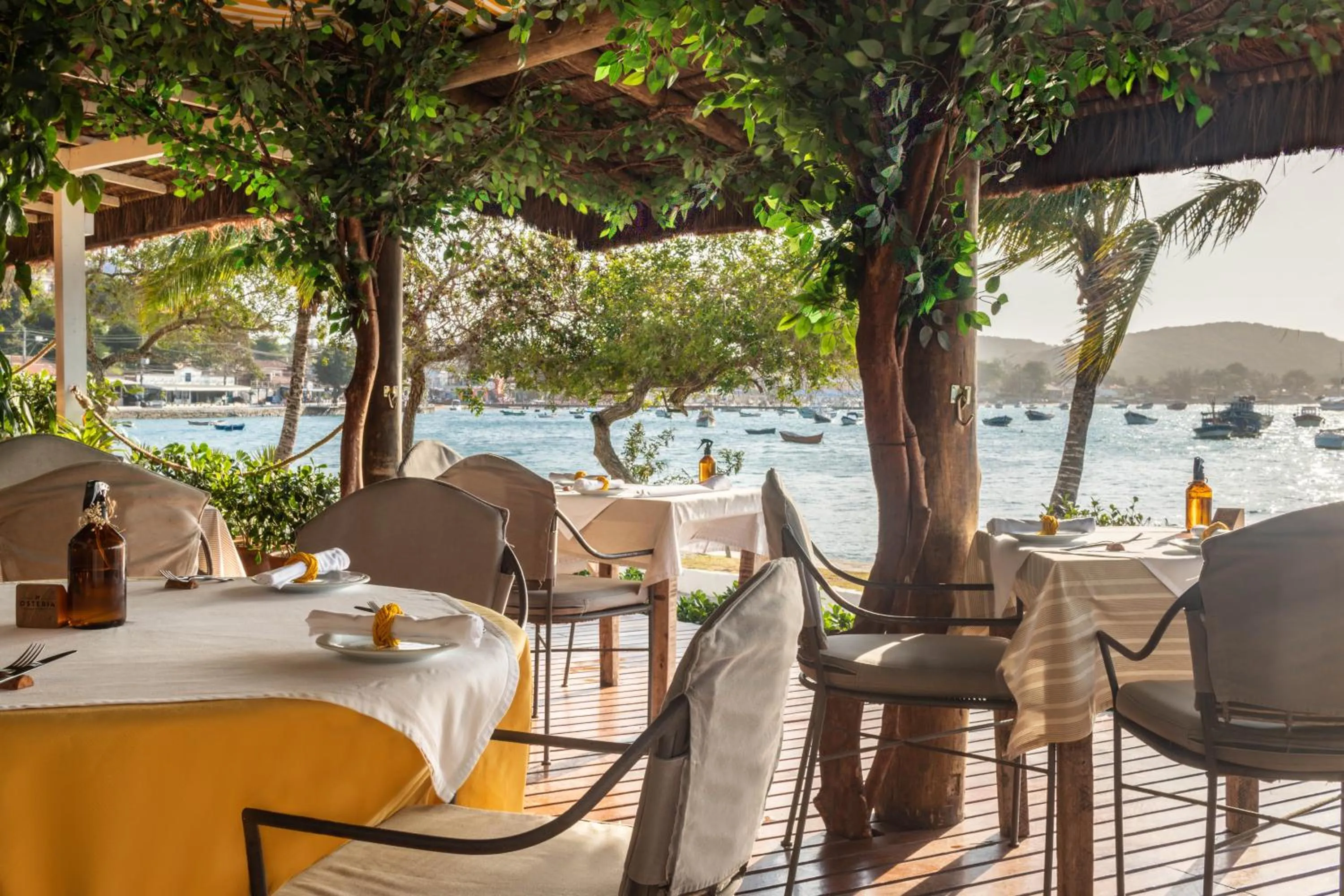 Restaurant/places to eat in Casas Brancas Boutique Hotel & Spa