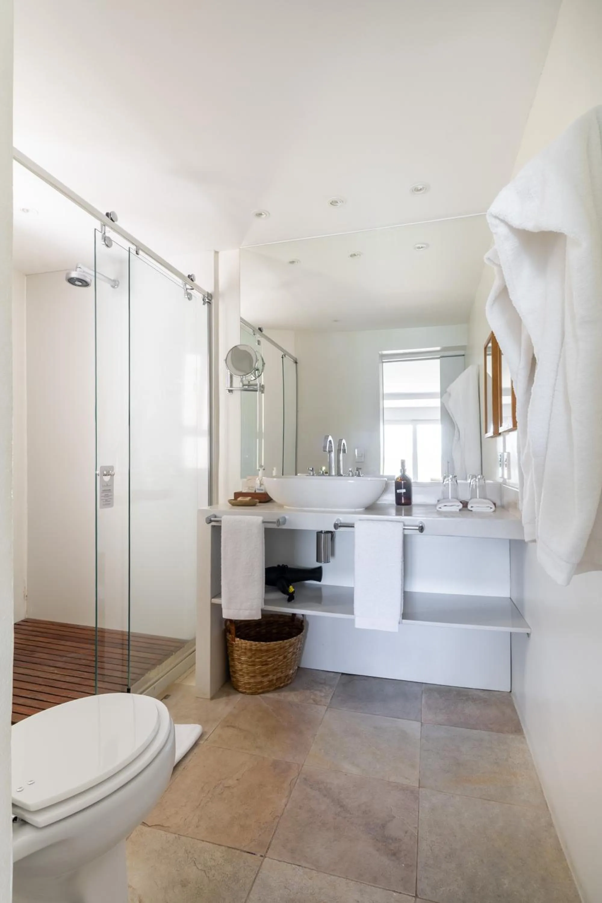 Shower in Casas Brancas Boutique Hotel & Spa