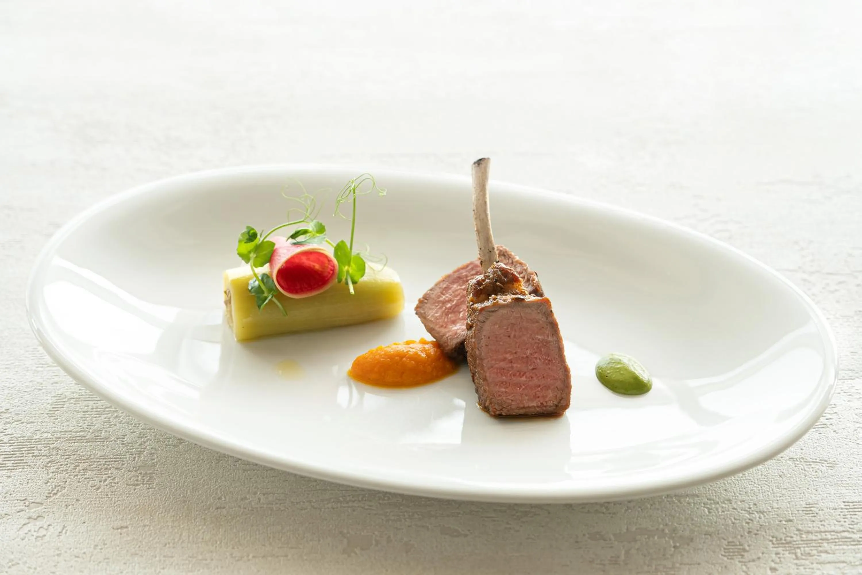 Restaurant/places to eat in Oriental Hotel Hiroshima