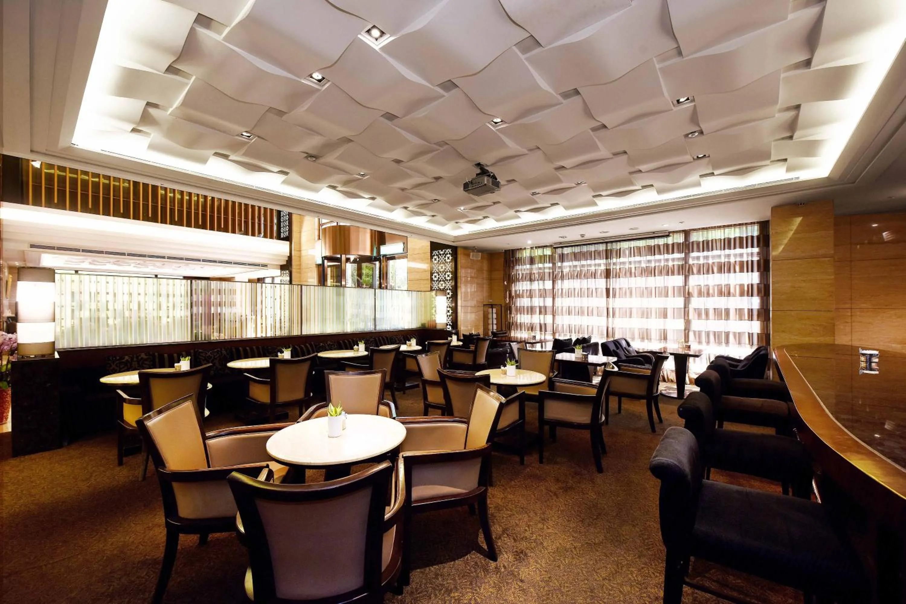 Lounge or bar in Fullon Hotel Taipei, Central