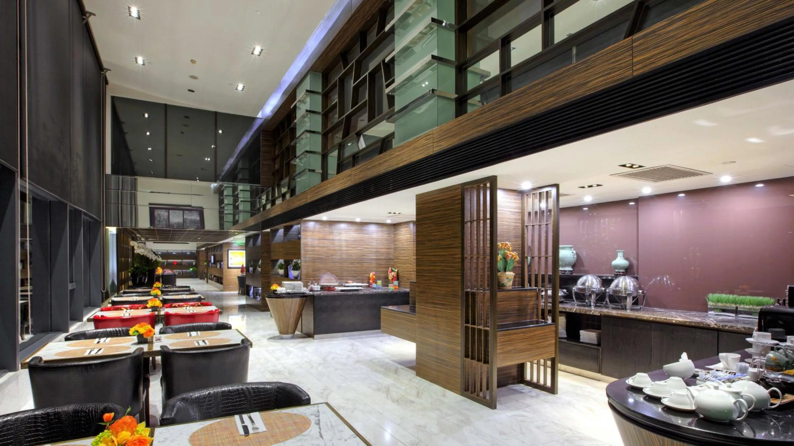 Restaurant/places to eat in Holiday Inn Shanghai Hongqiao West by IHG