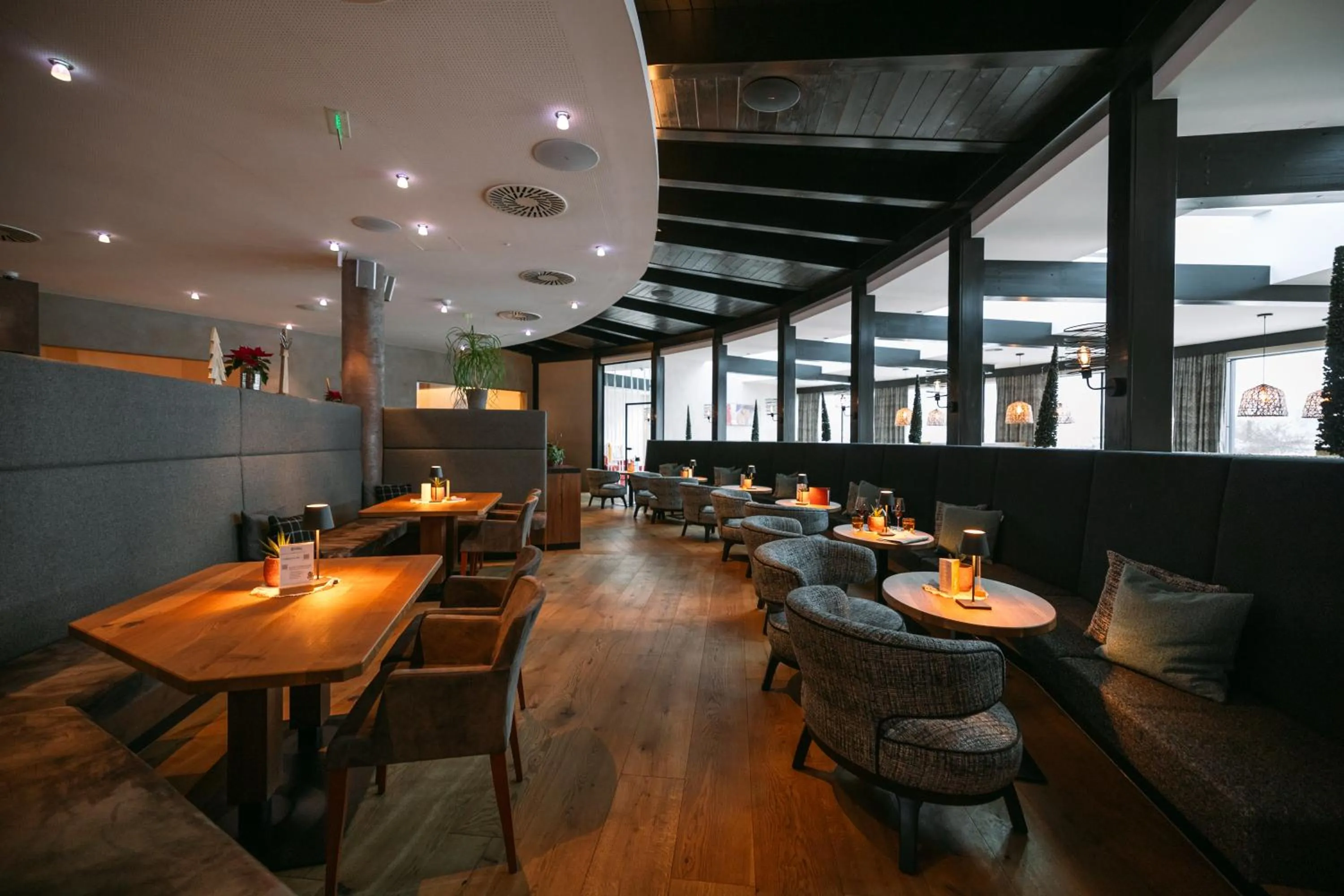 Restaurant/places to eat in Familienresort Buchau