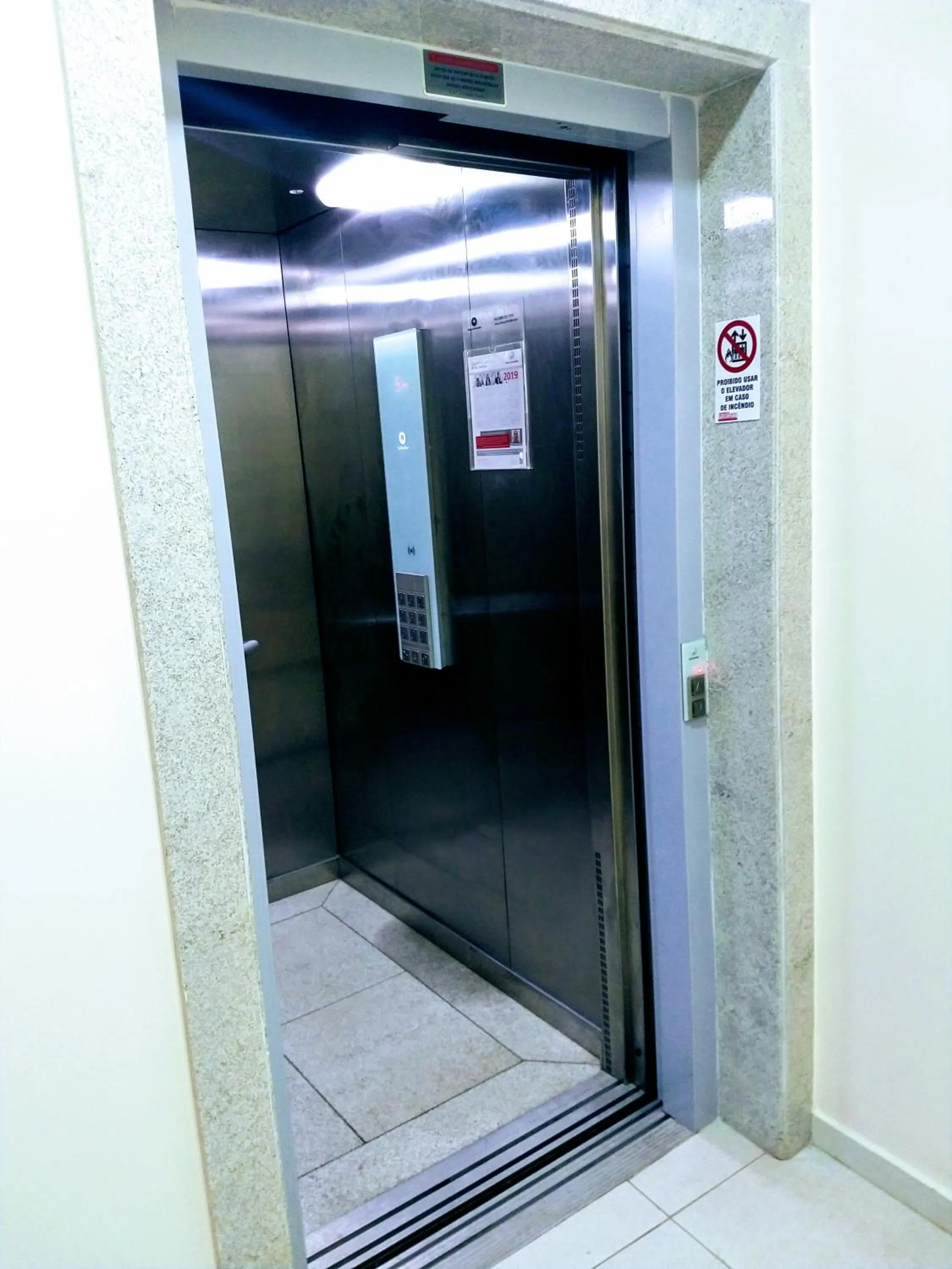 Area and facilities in Tiffany Hotel