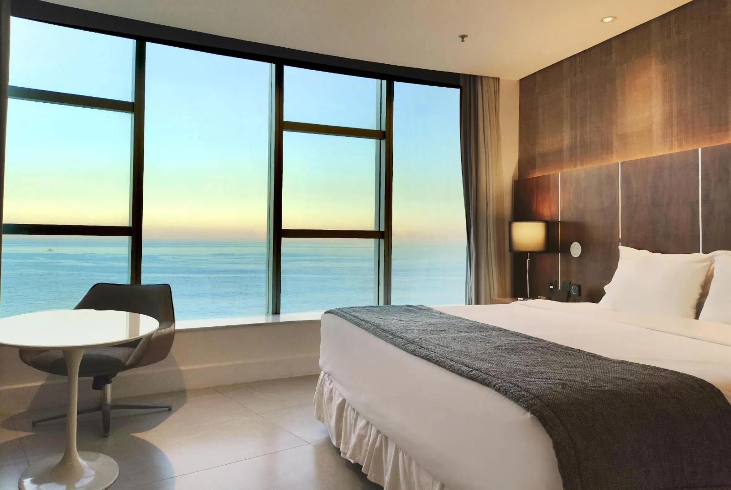 Bed in Hotel Nacional Rio de Janeiro - OFICIAL