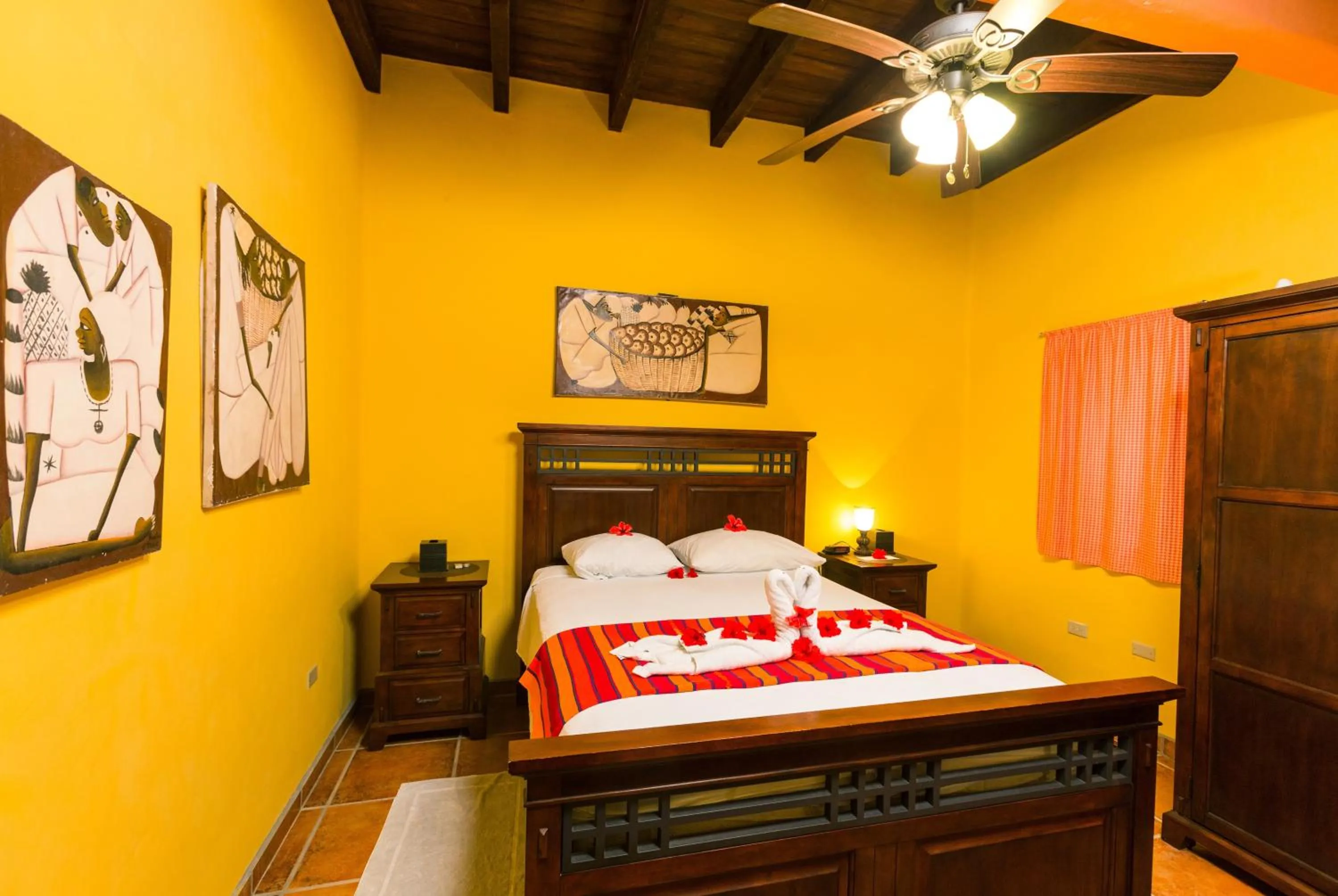 Bed in Bananarama Dive & Beach Resort