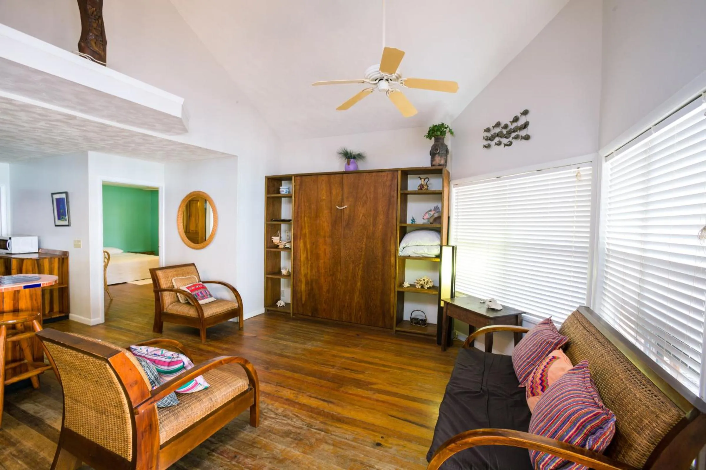 Living room in Bananarama Dive & Beach Resort