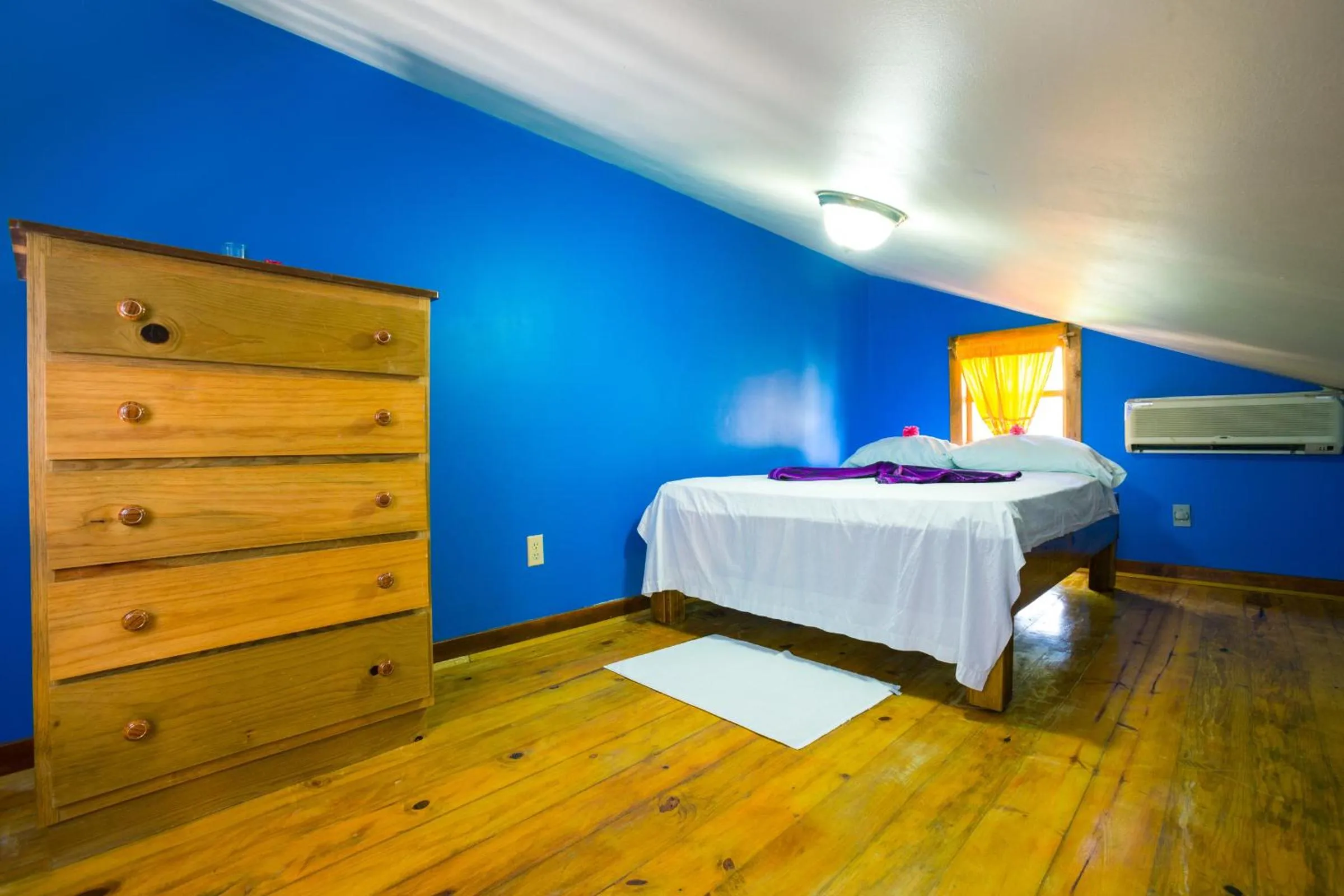 Bedroom, Bed in Bananarama Dive & Beach Resort