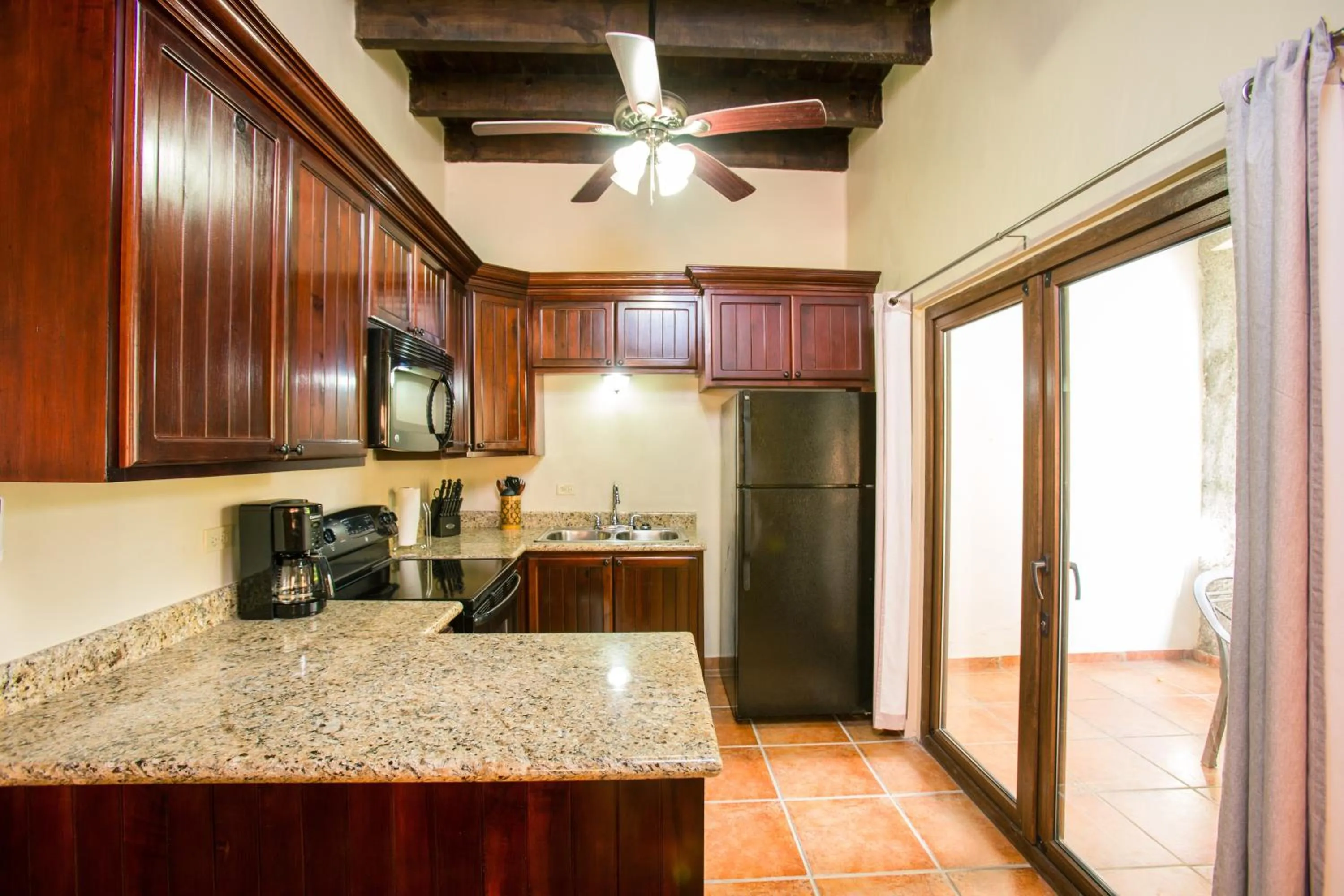 Kitchen or kitchenette in Bananarama Dive & Beach Resort