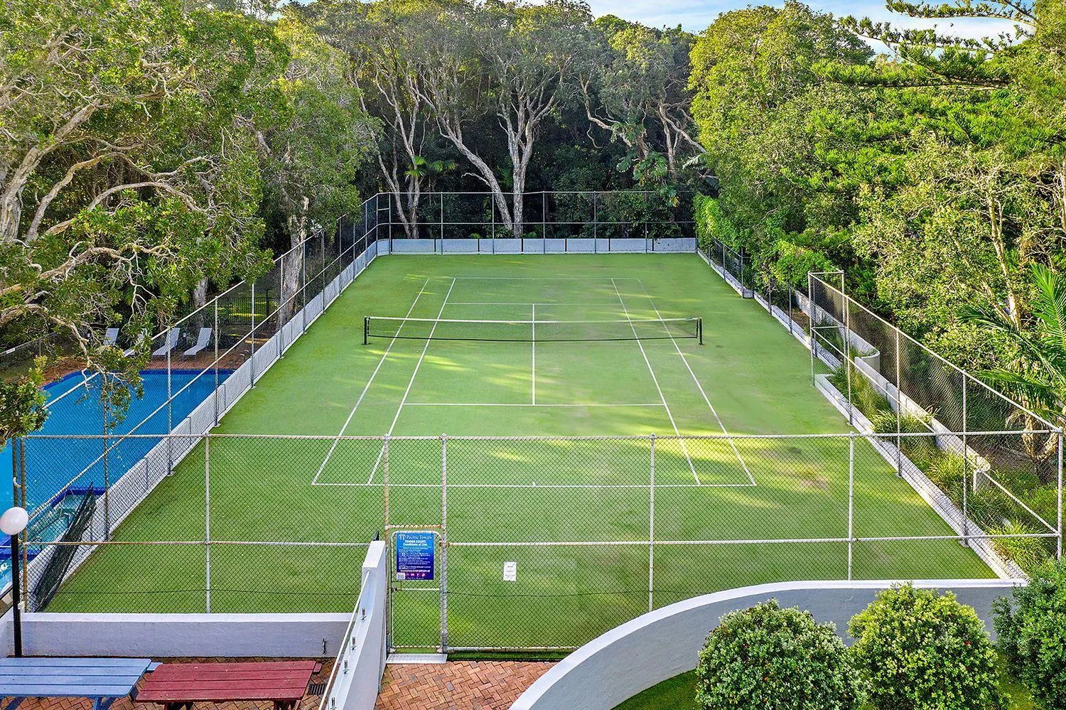Tennis court in Pacific Towers Beach Resort