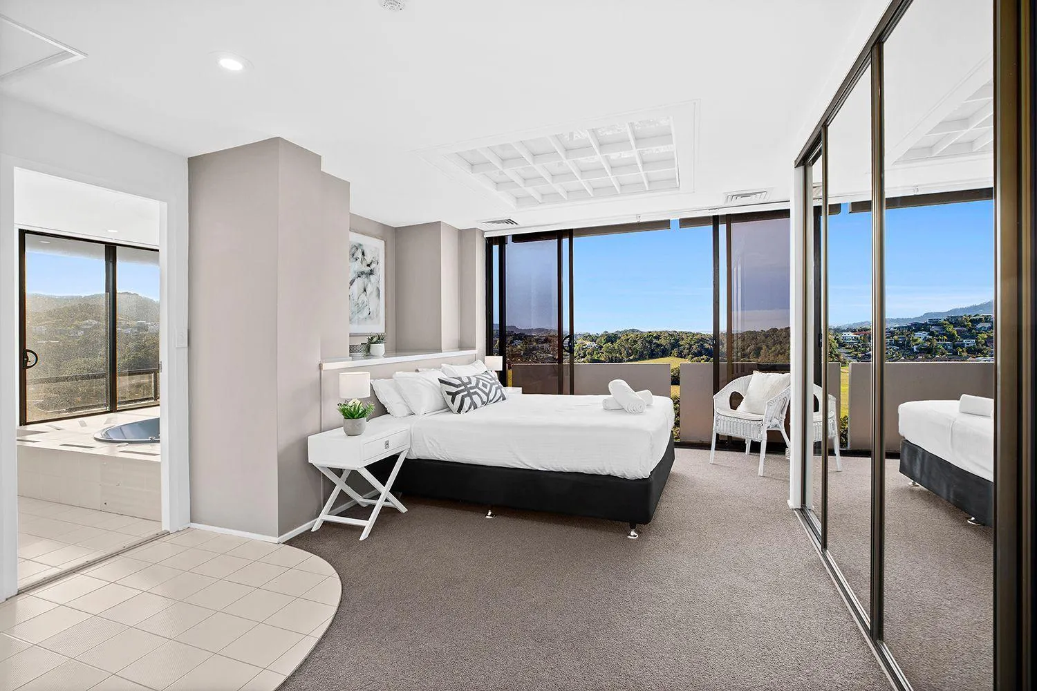 Bedroom, Bed in Pacific Towers Beach Resort