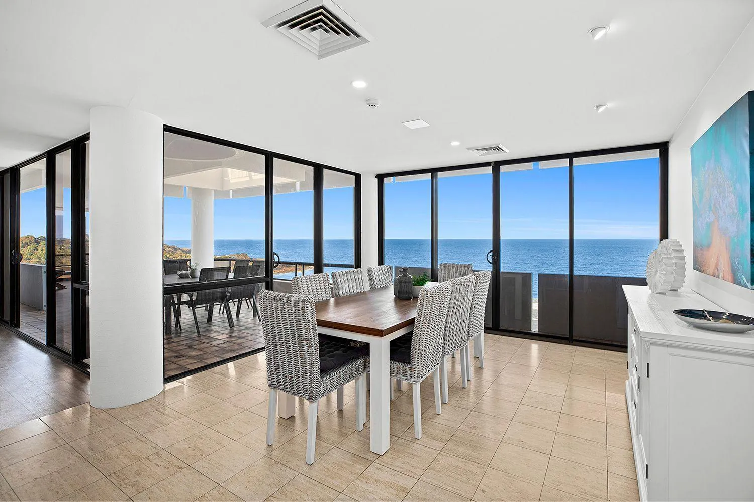 Dining area in Pacific Towers Beach Resort