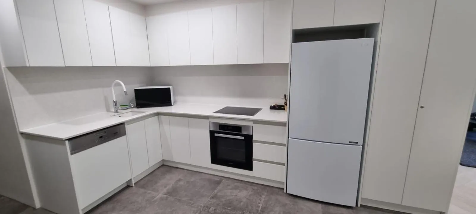 Cedarwood Apartments