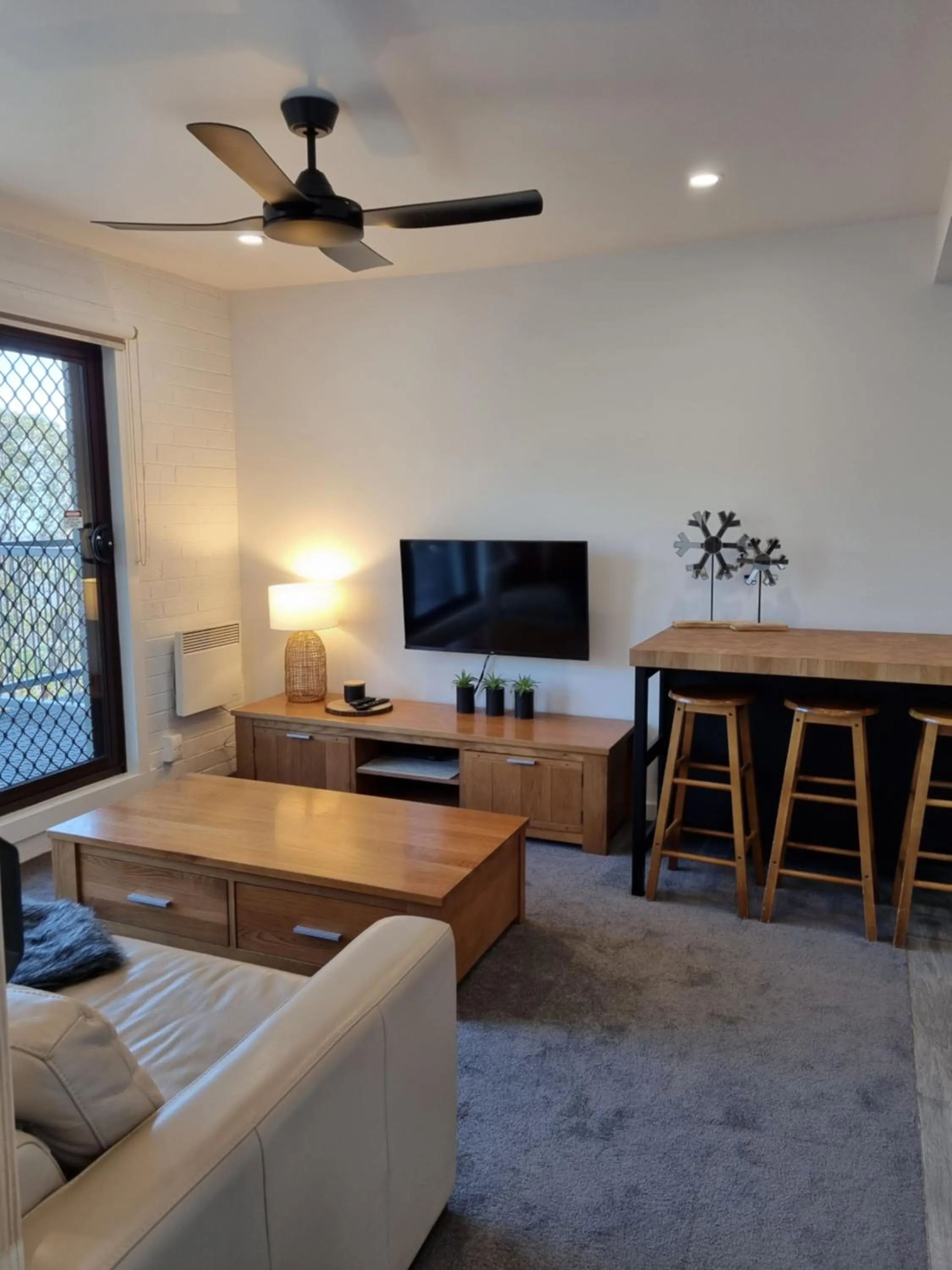 Cedarwood Apartments