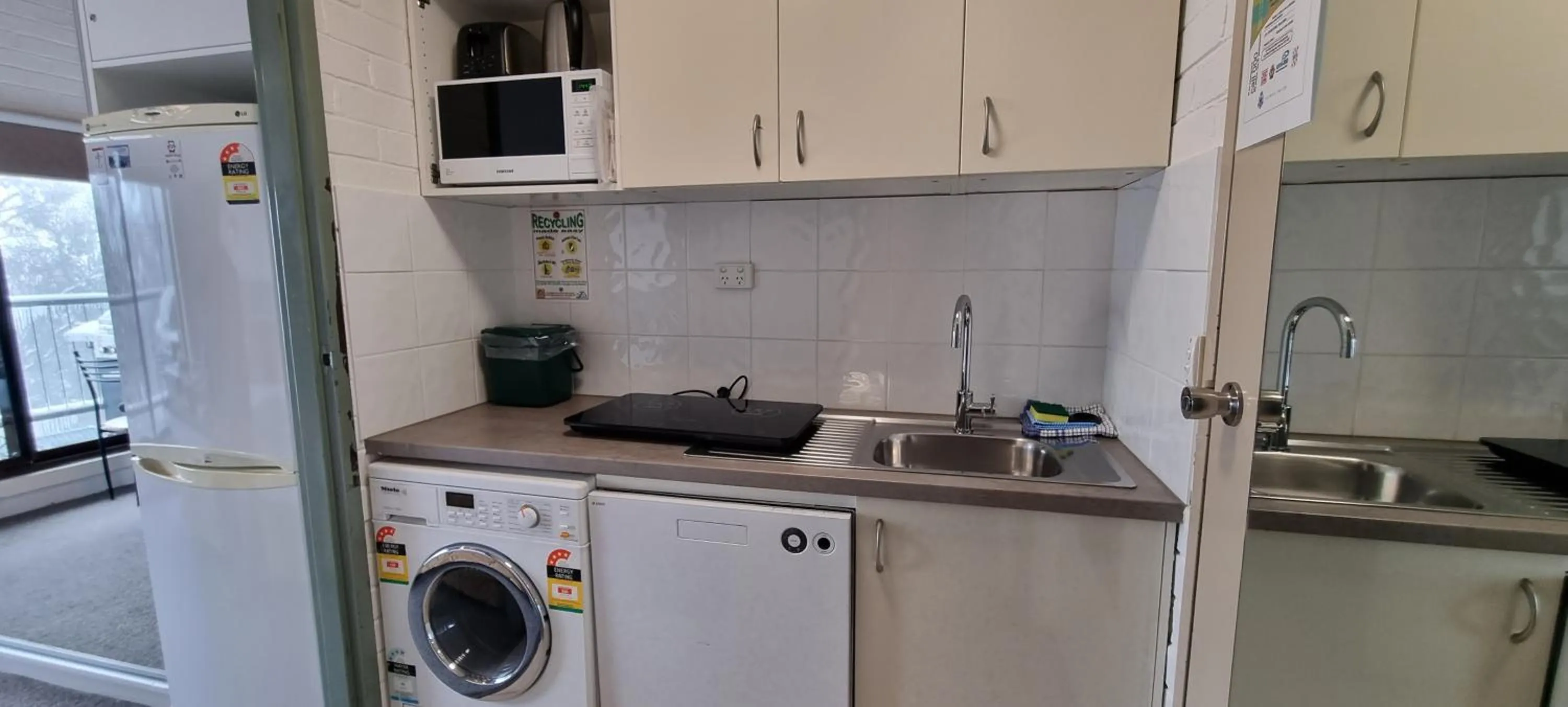 Cedarwood Apartments