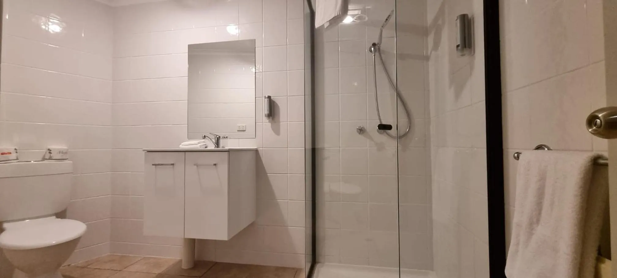 Cedarwood Apartments