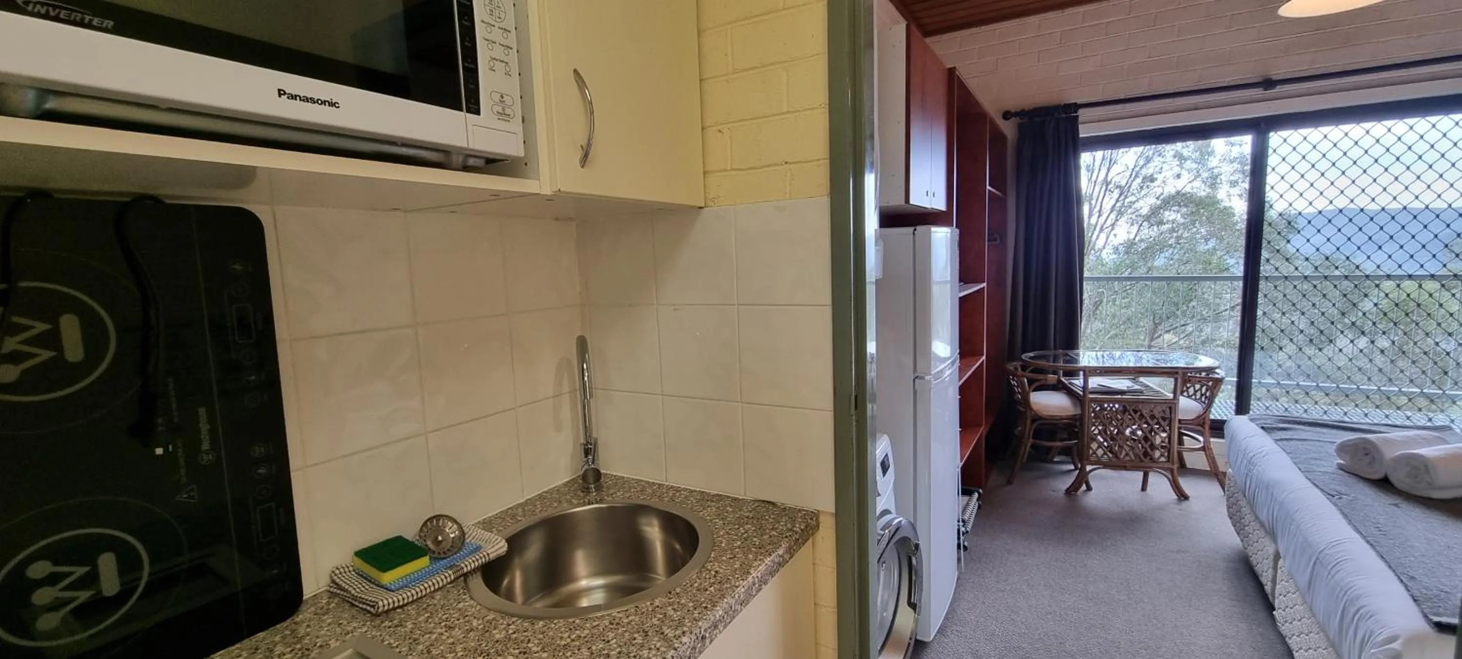 Cedarwood Apartments