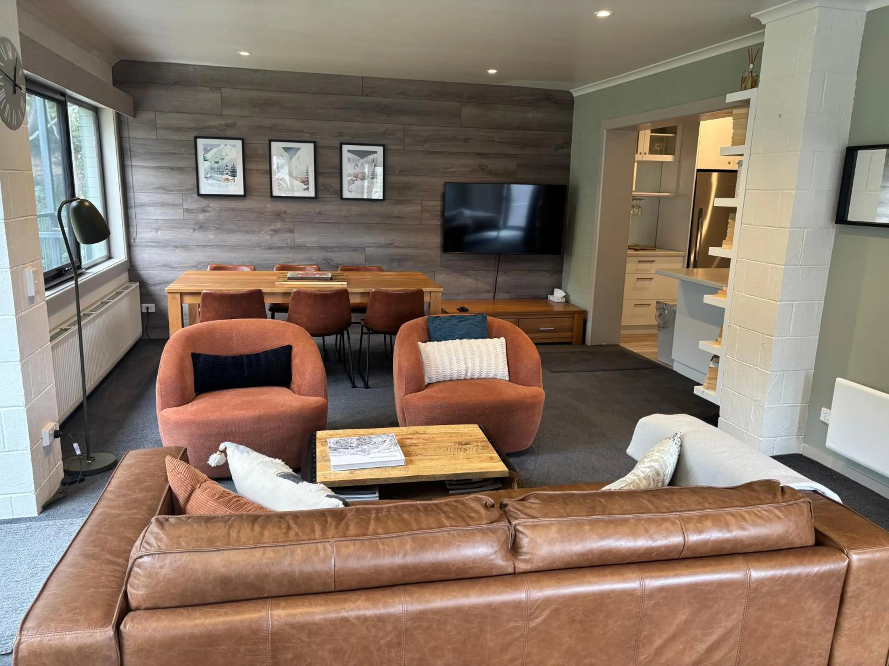 Cedarwood Apartments