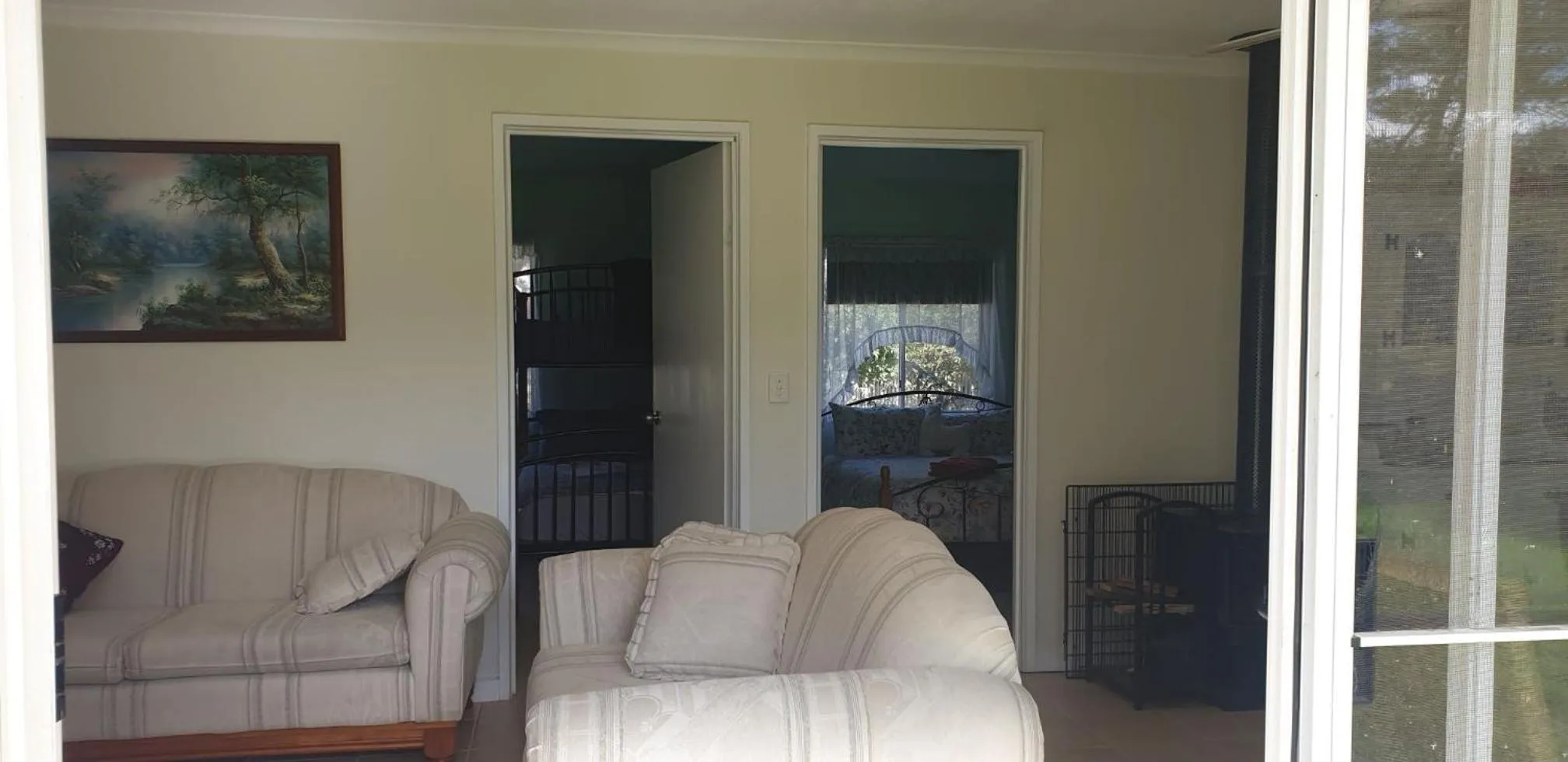 Living room in Dixiglen Farm