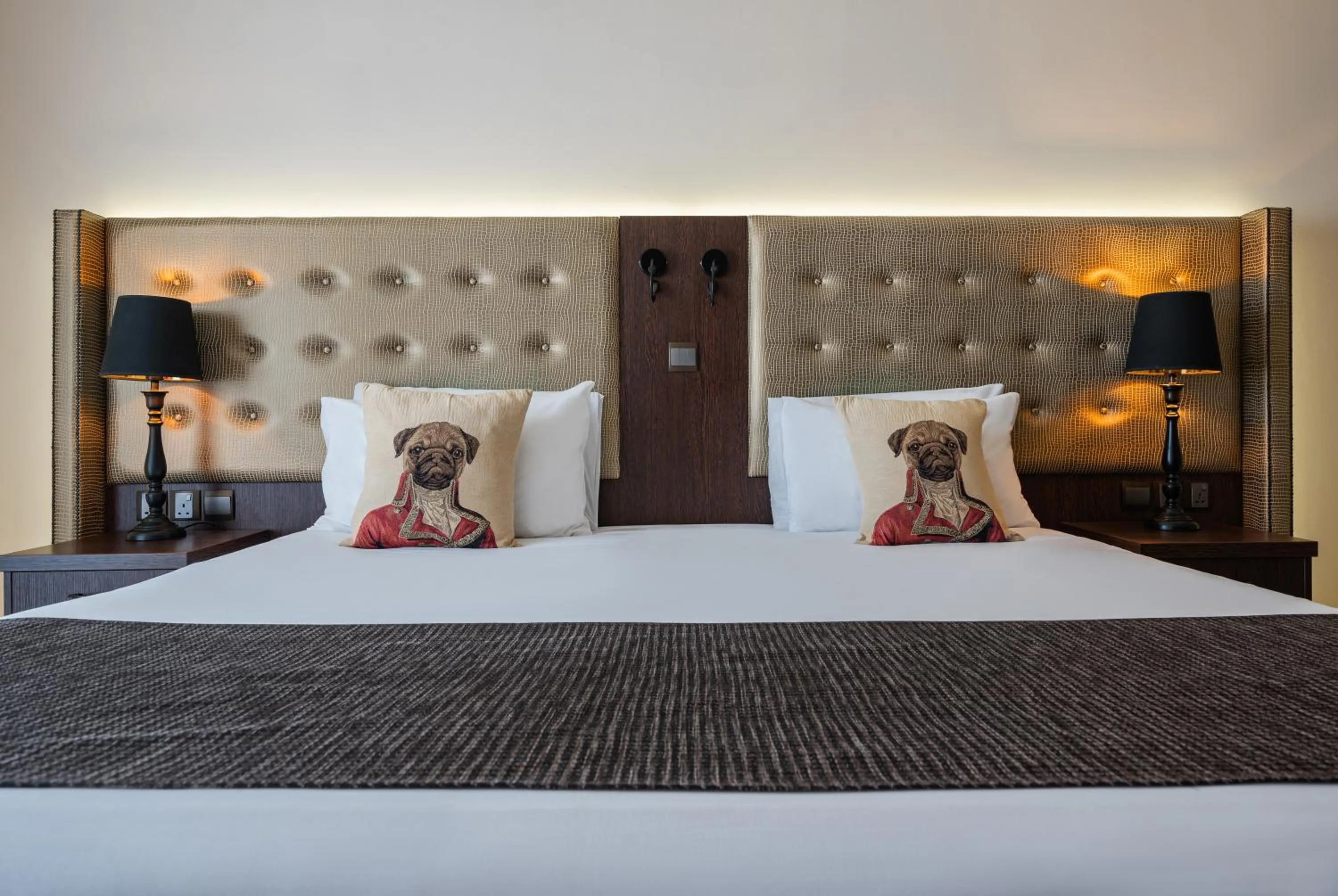 Bed in AX The Victoria Hotel