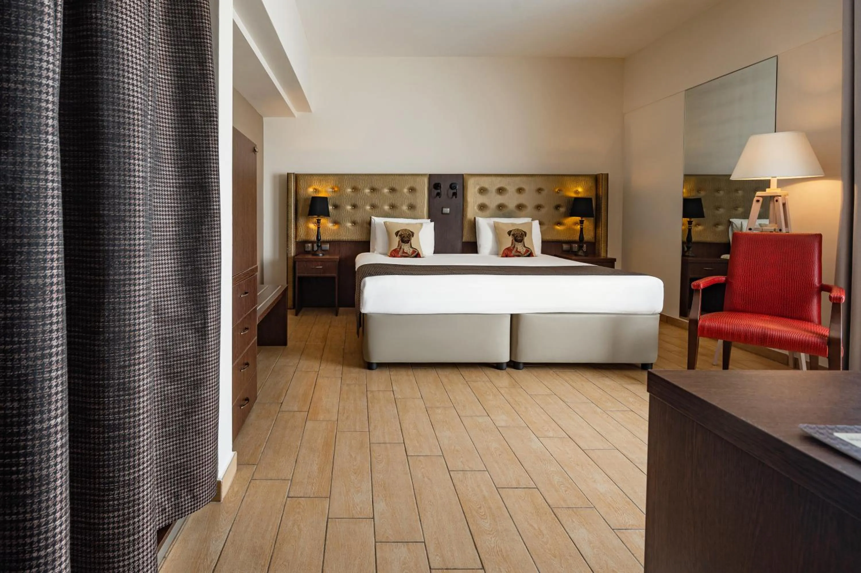 Bedroom, Bed in AX The Victoria Hotel