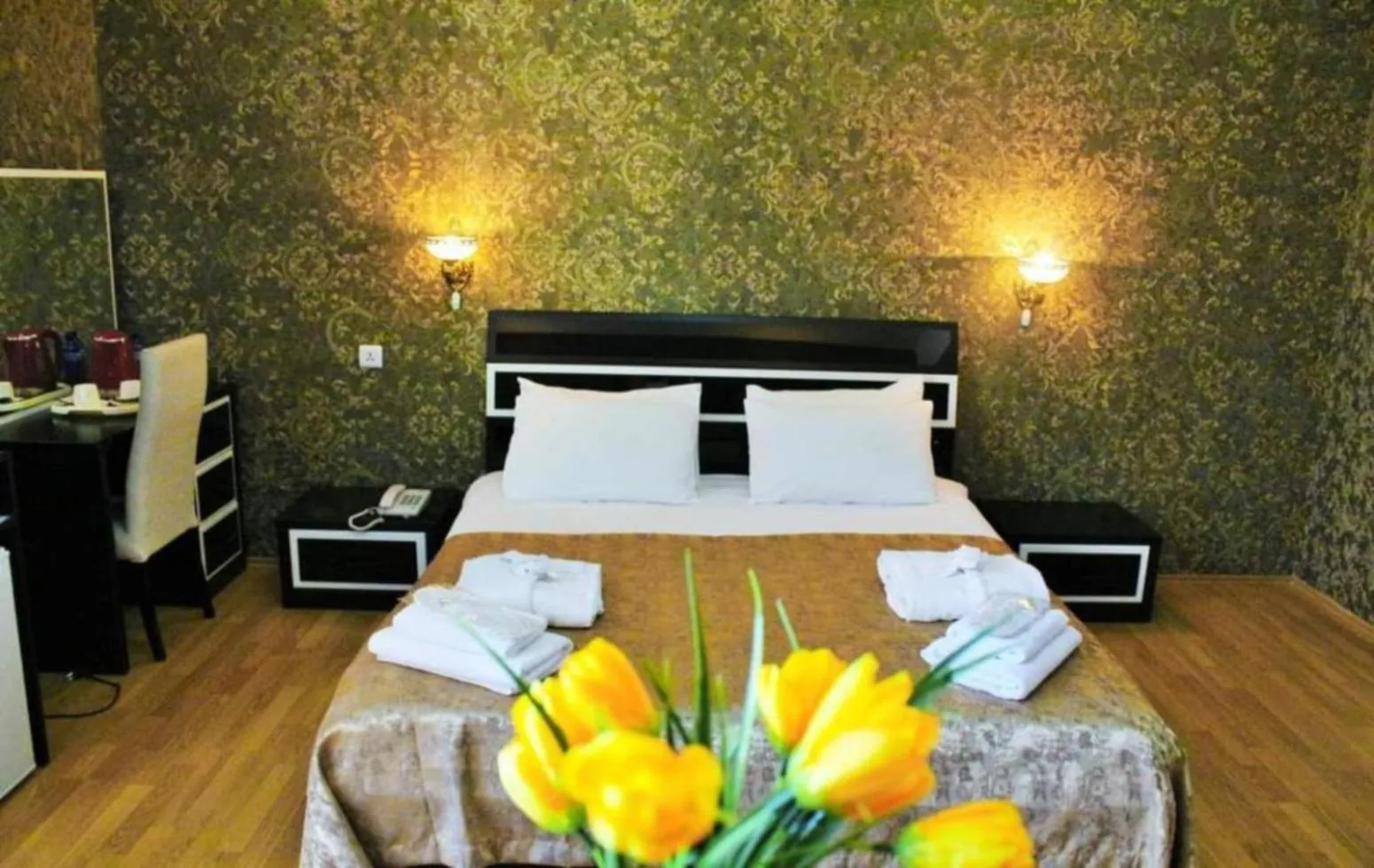 Bed in Qeroli old town