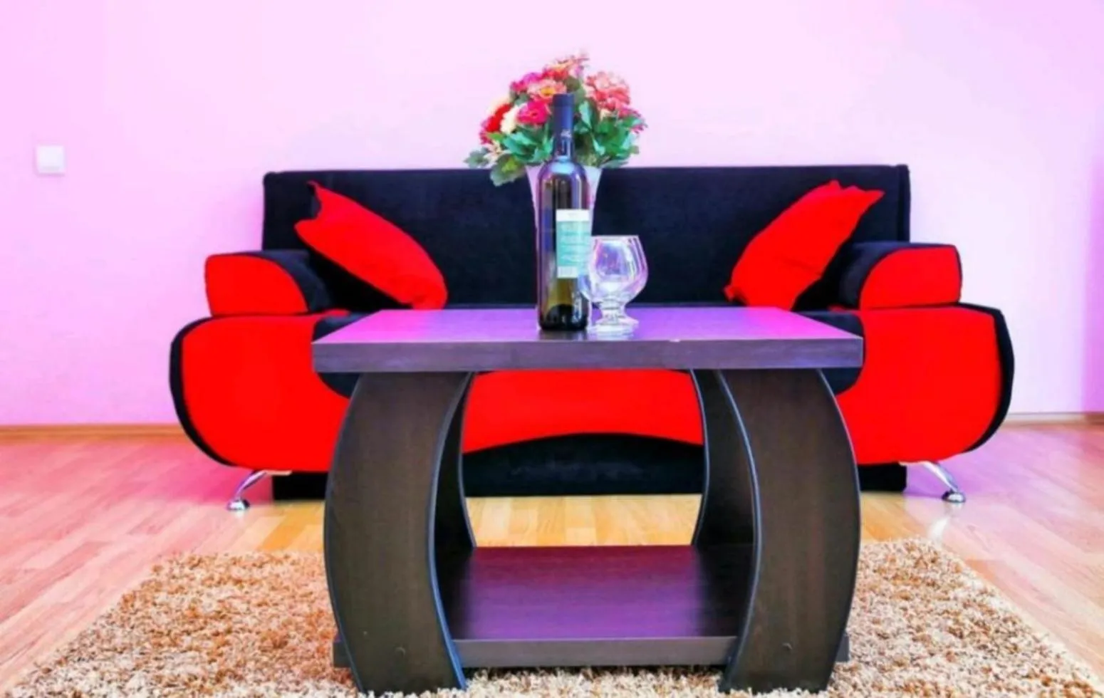 Living room in Qeroli old town