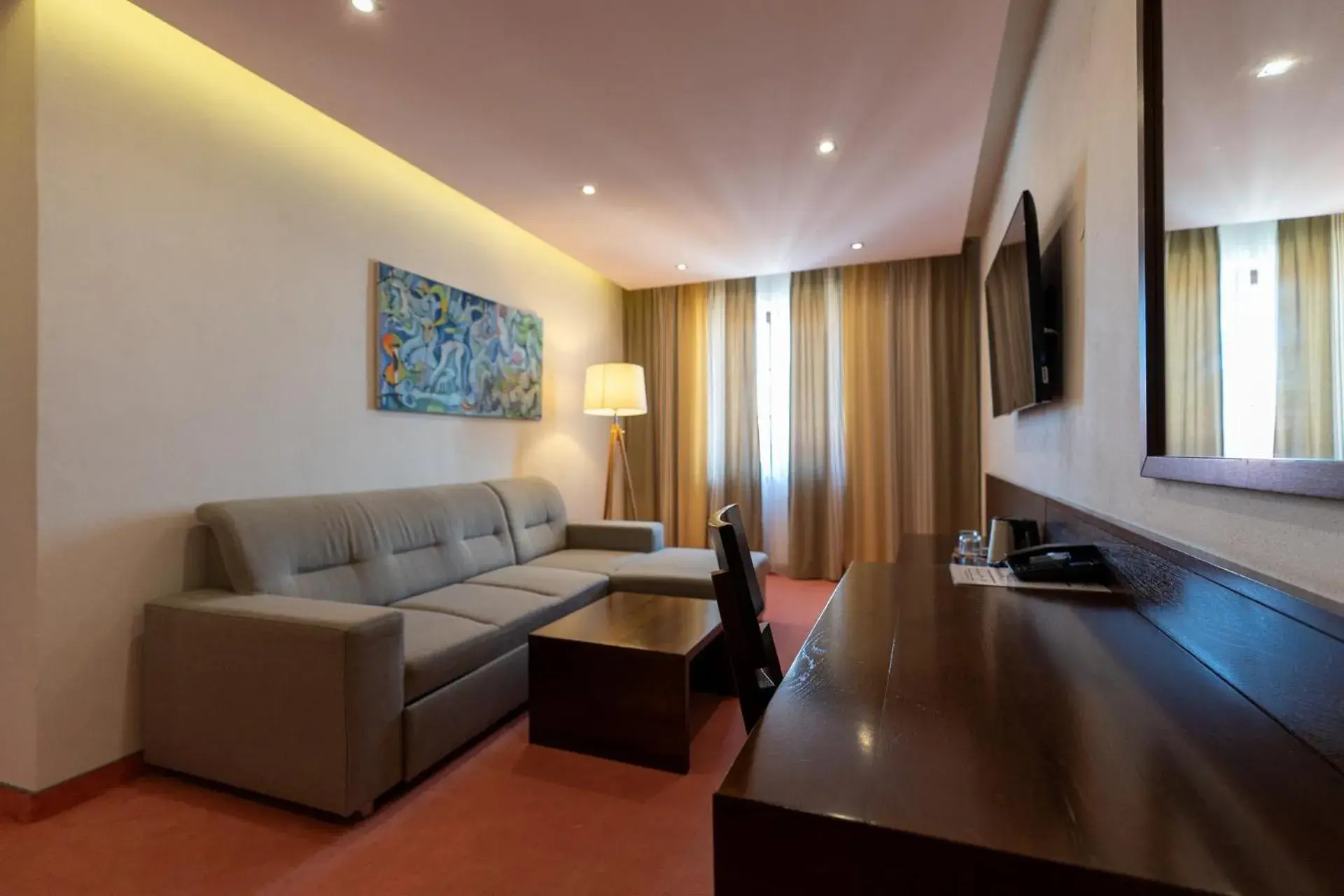 One-Bedroom Deluxe Apartment - single occupancy in Hotel Arkada One-Bedroom Deluxe Apartment - single occupancy in Hotel Arkada