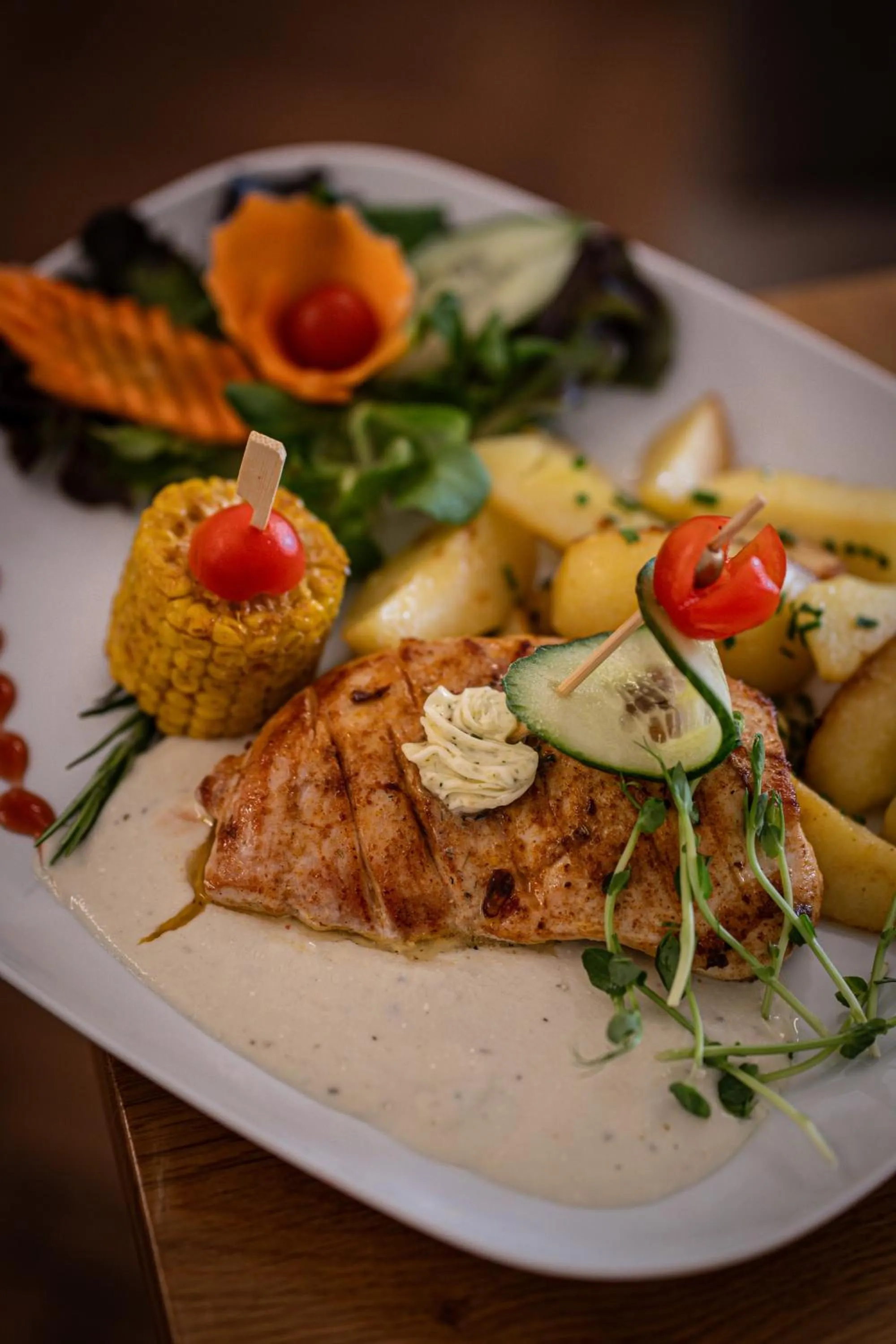 Restaurant/places to eat in Hotel Arkada