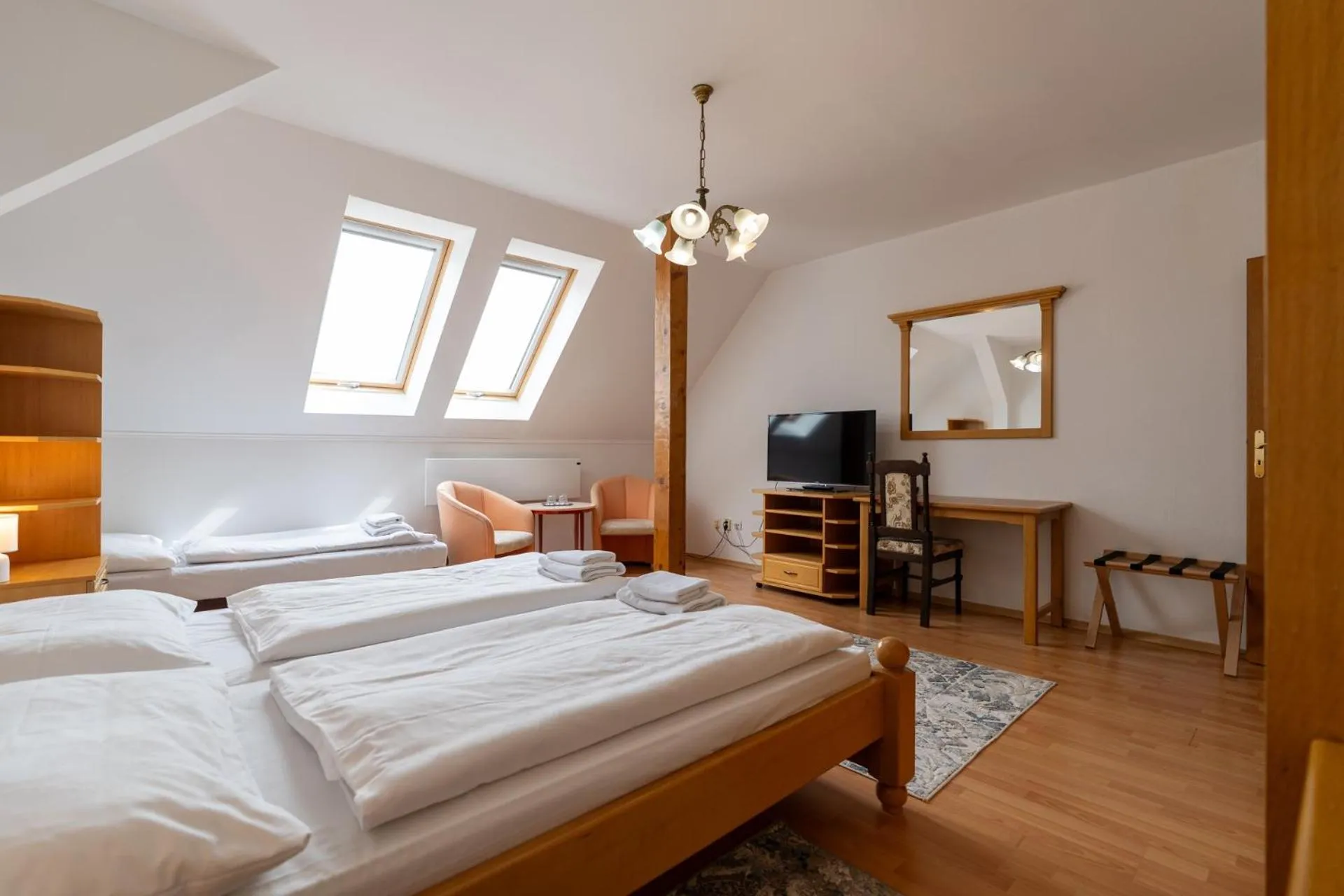 TV and multimedia, Bed in Hotel Arkada