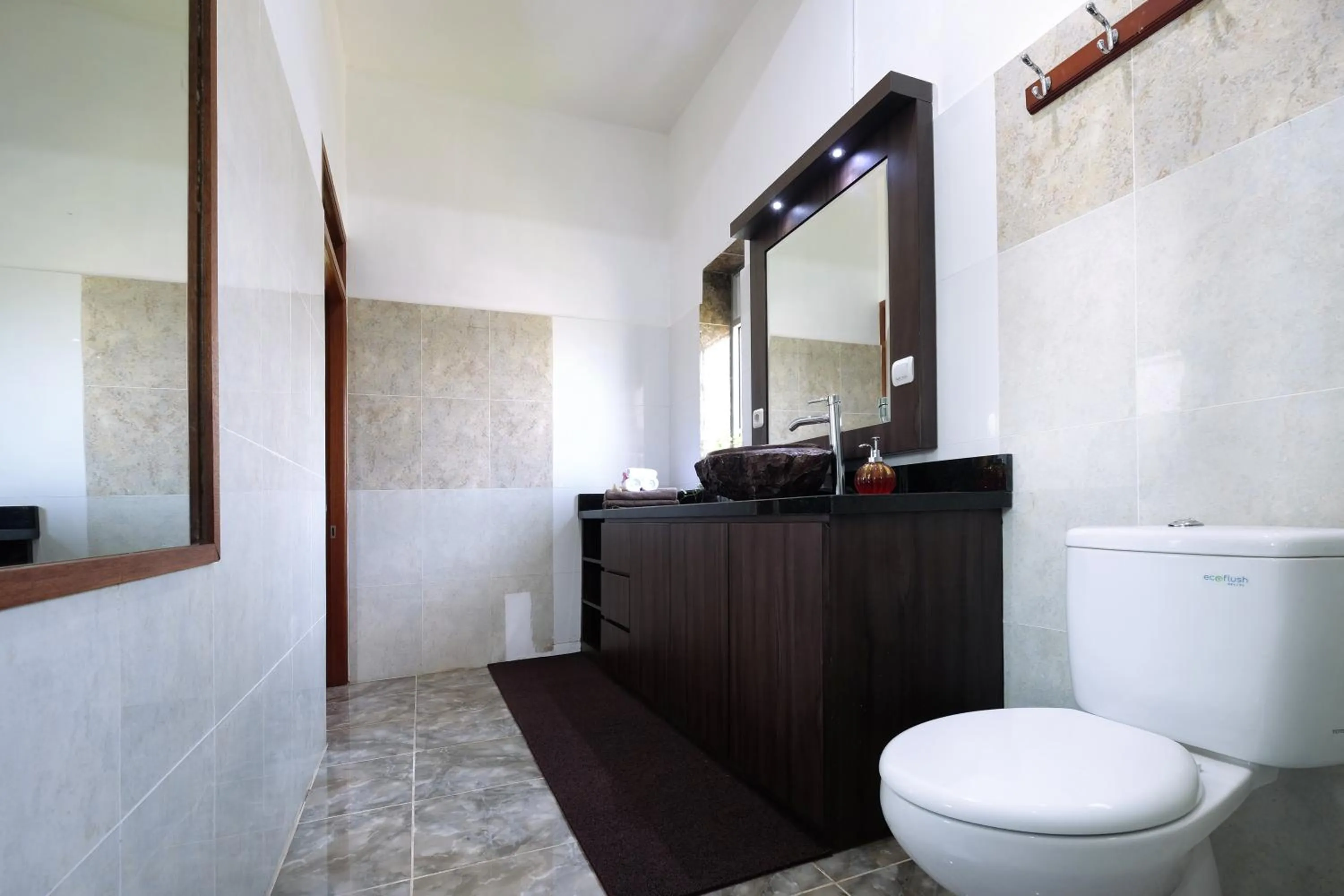 Bathroom in Villa Buah