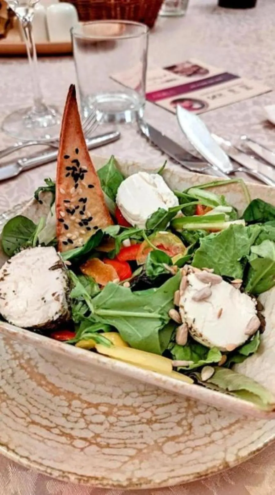 Restaurant/places to eat in Hotel Arnia