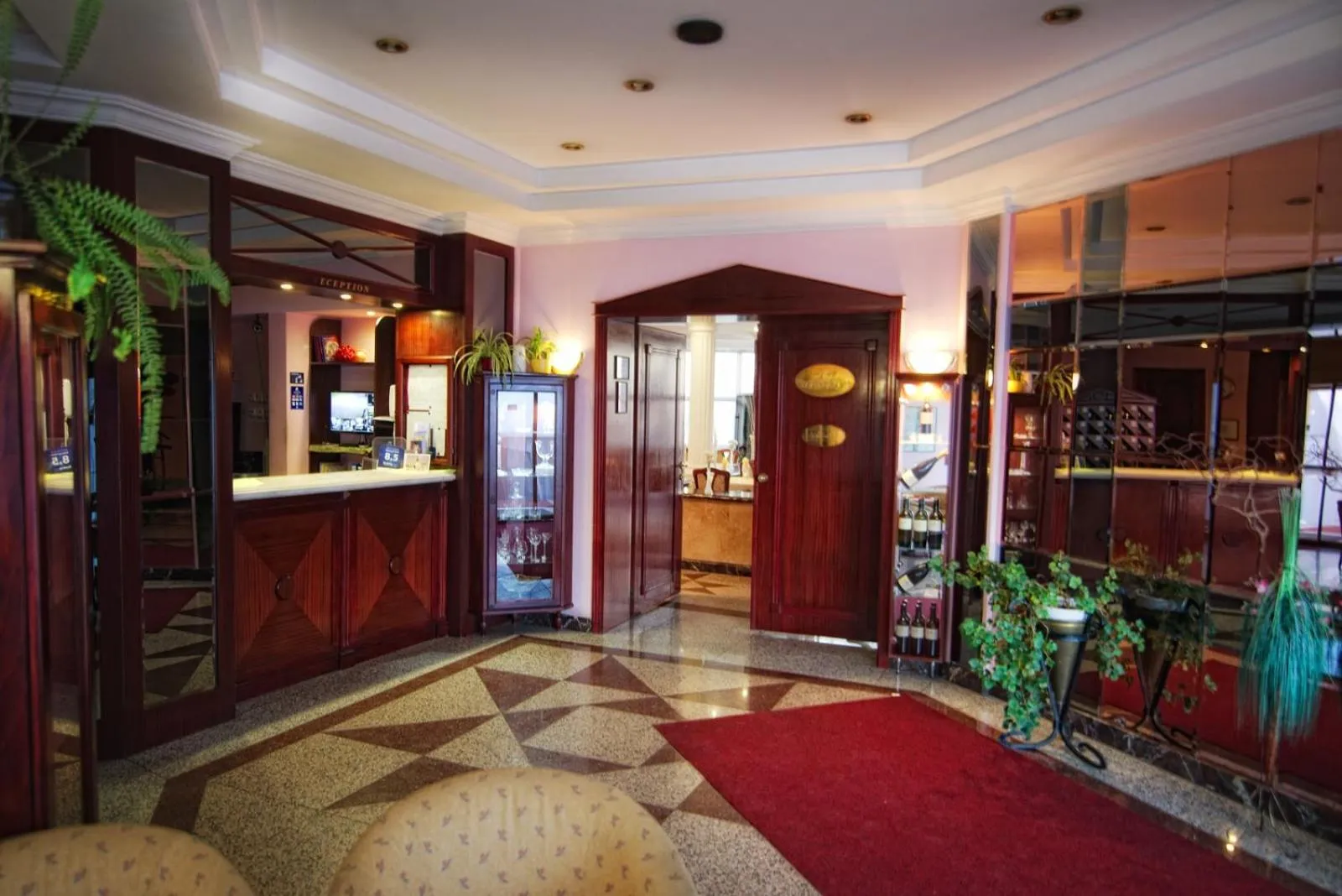 Lobby or reception in Bellevue Hotel and Resort