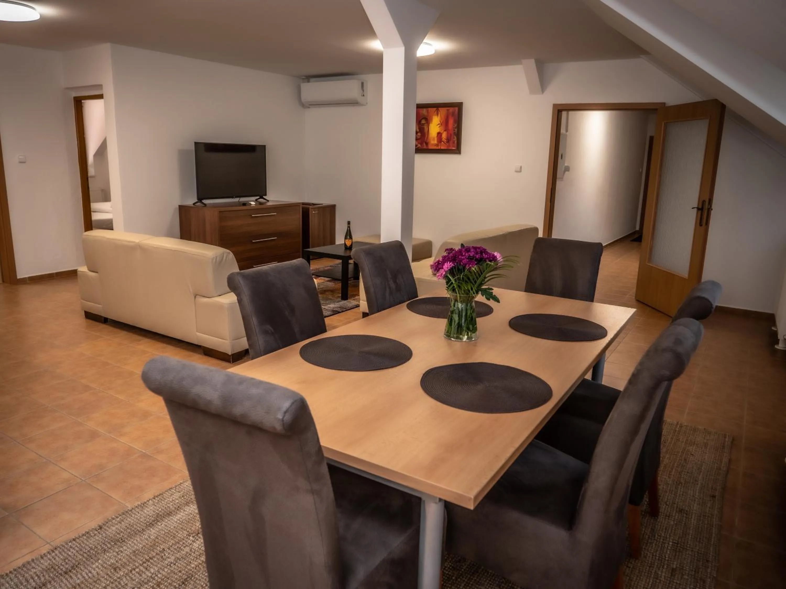 Living room in Hotel Novy Kastiel - Self check-in