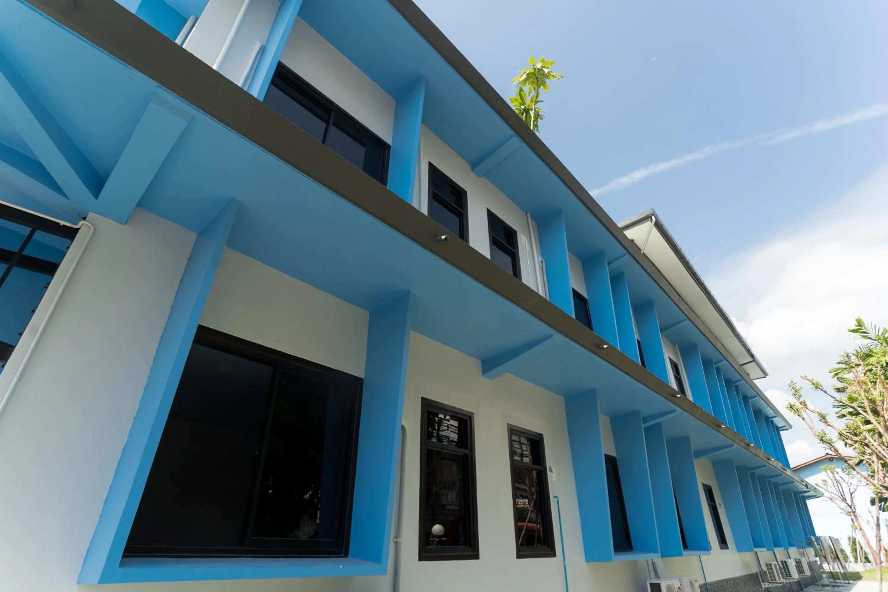 Property building in Udomsuk Hotel