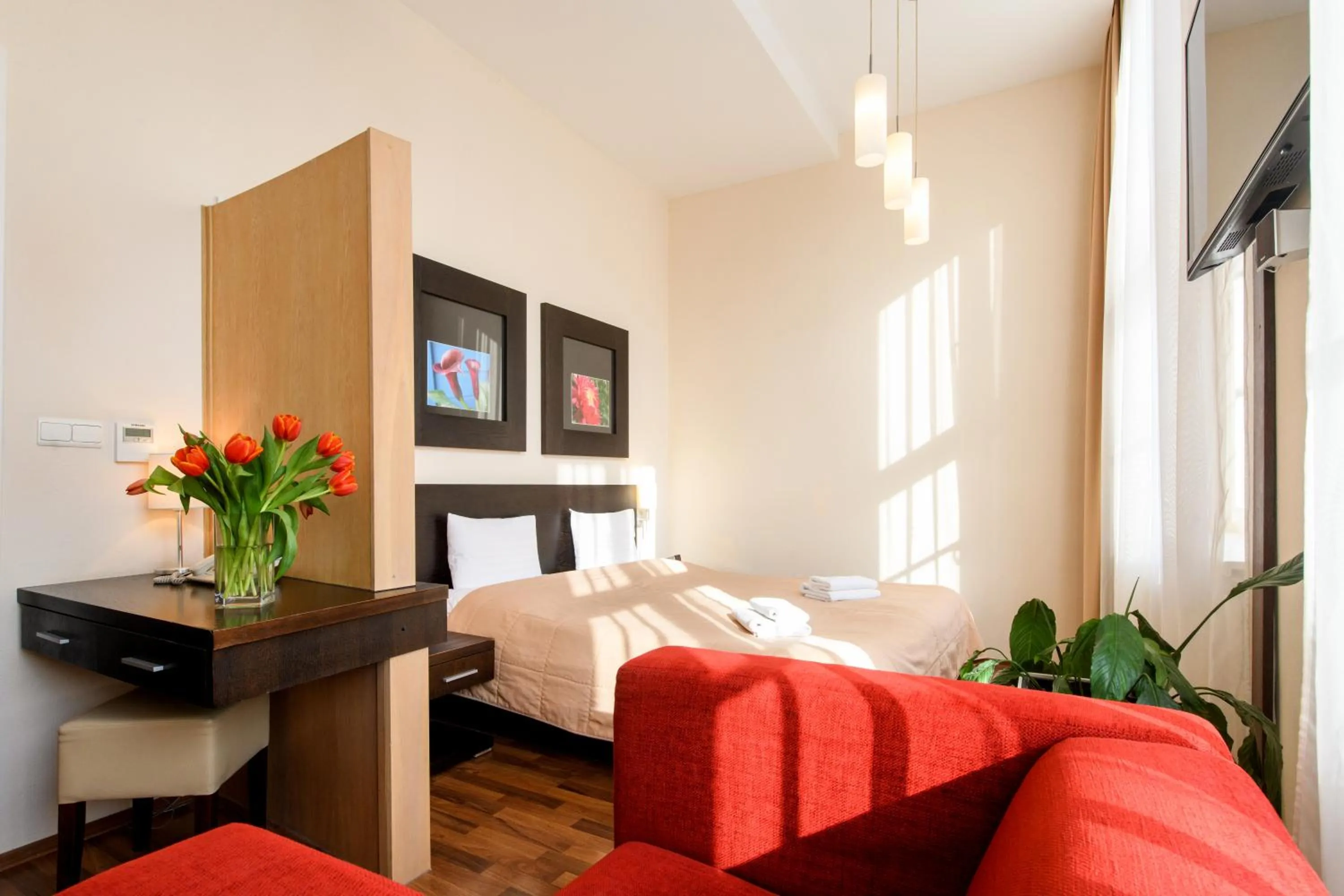 TV and multimedia, Bed in Grand Hotel Trenčin