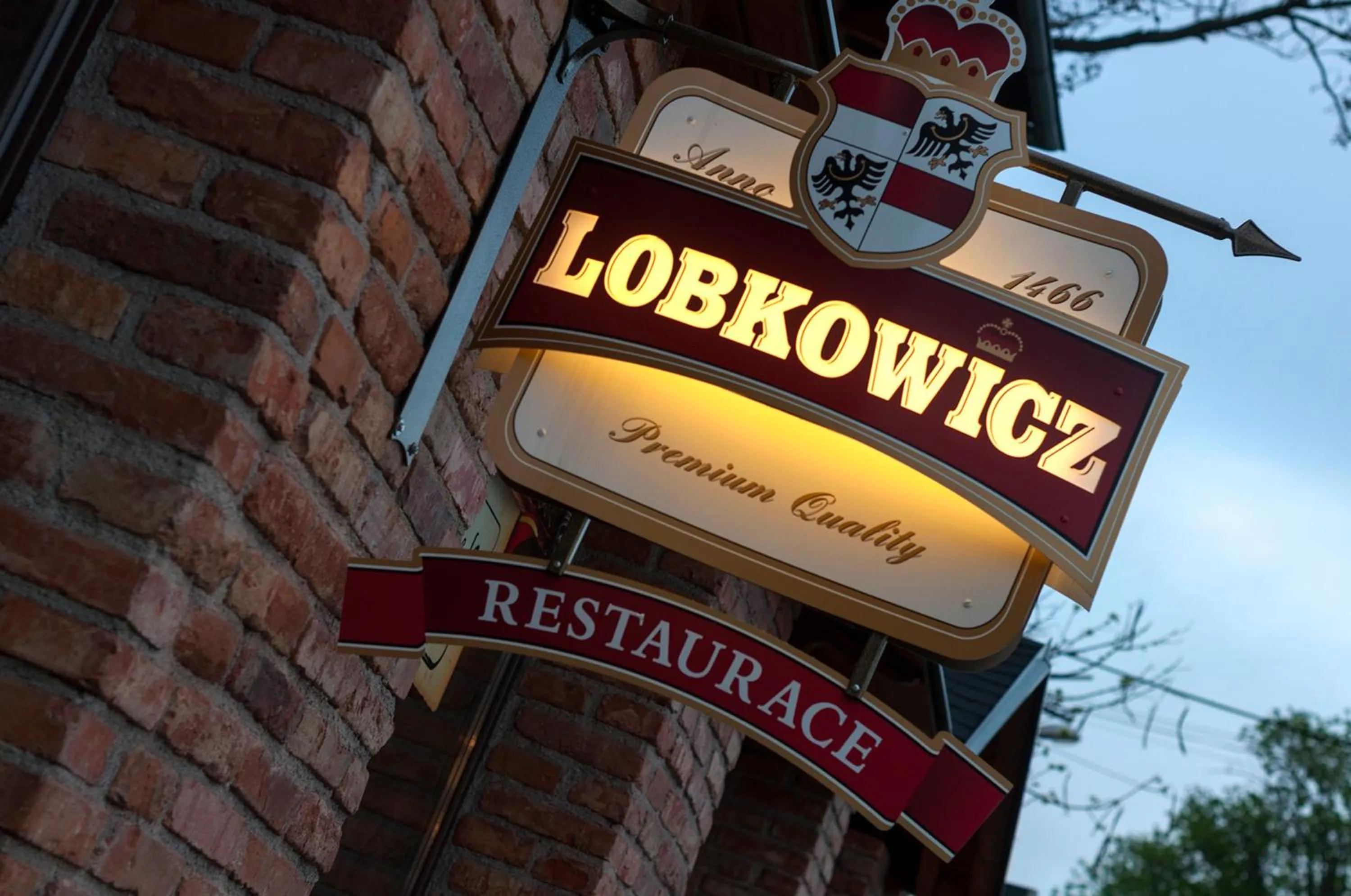 Restaurant/places to eat in Penzión Wellness & Restaurant Zoborská, free parking