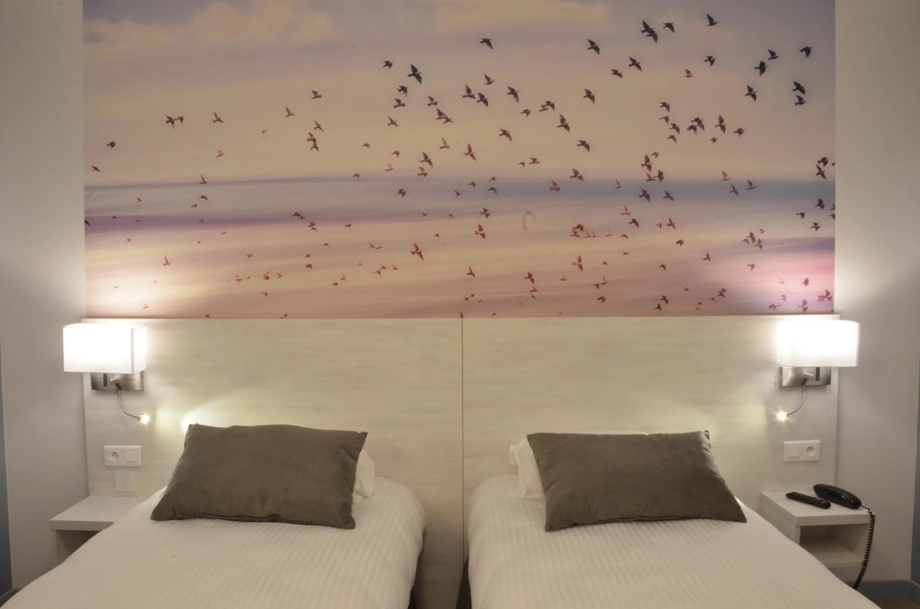 Bedroom, Bed in Logis Hôtel - La Chambre d'Amiens